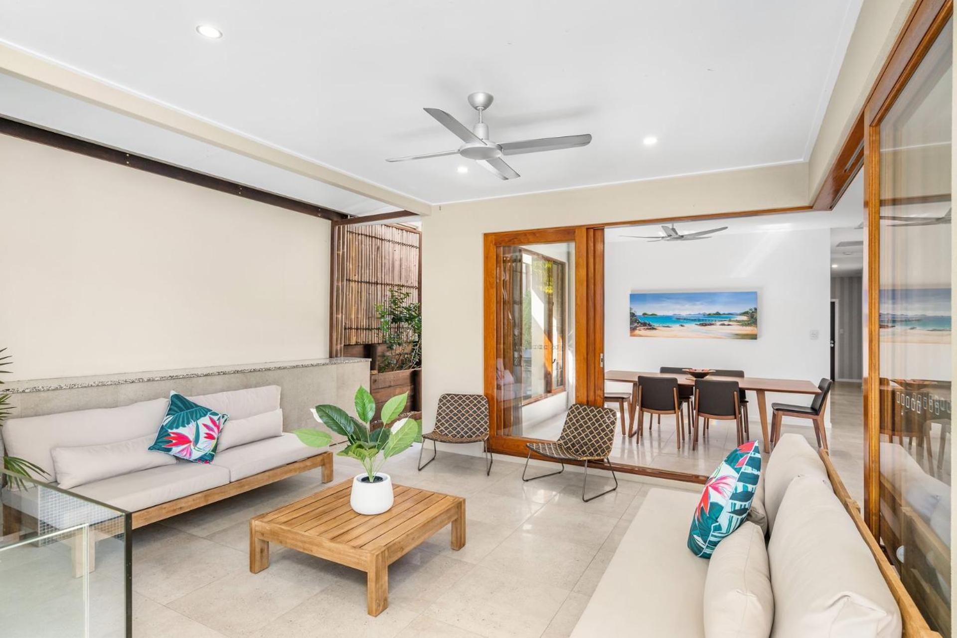 Belle Escapes Havenly Luxury Villa Palm Cove