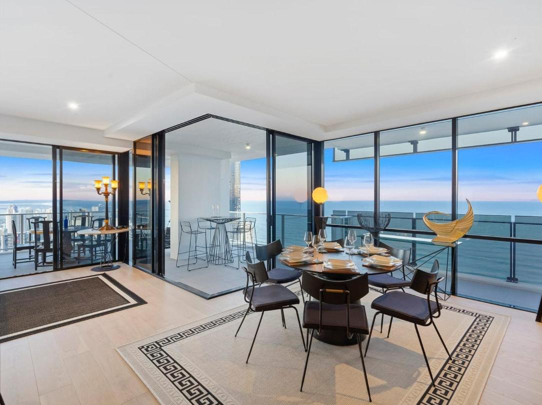 Circle on Cavill - Hosted by Coastal Letting Co.