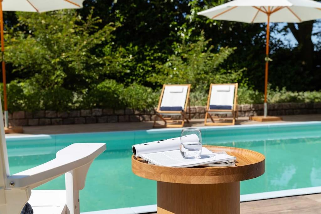 Stylish villa 12p with private pool in the Veluwe view 2