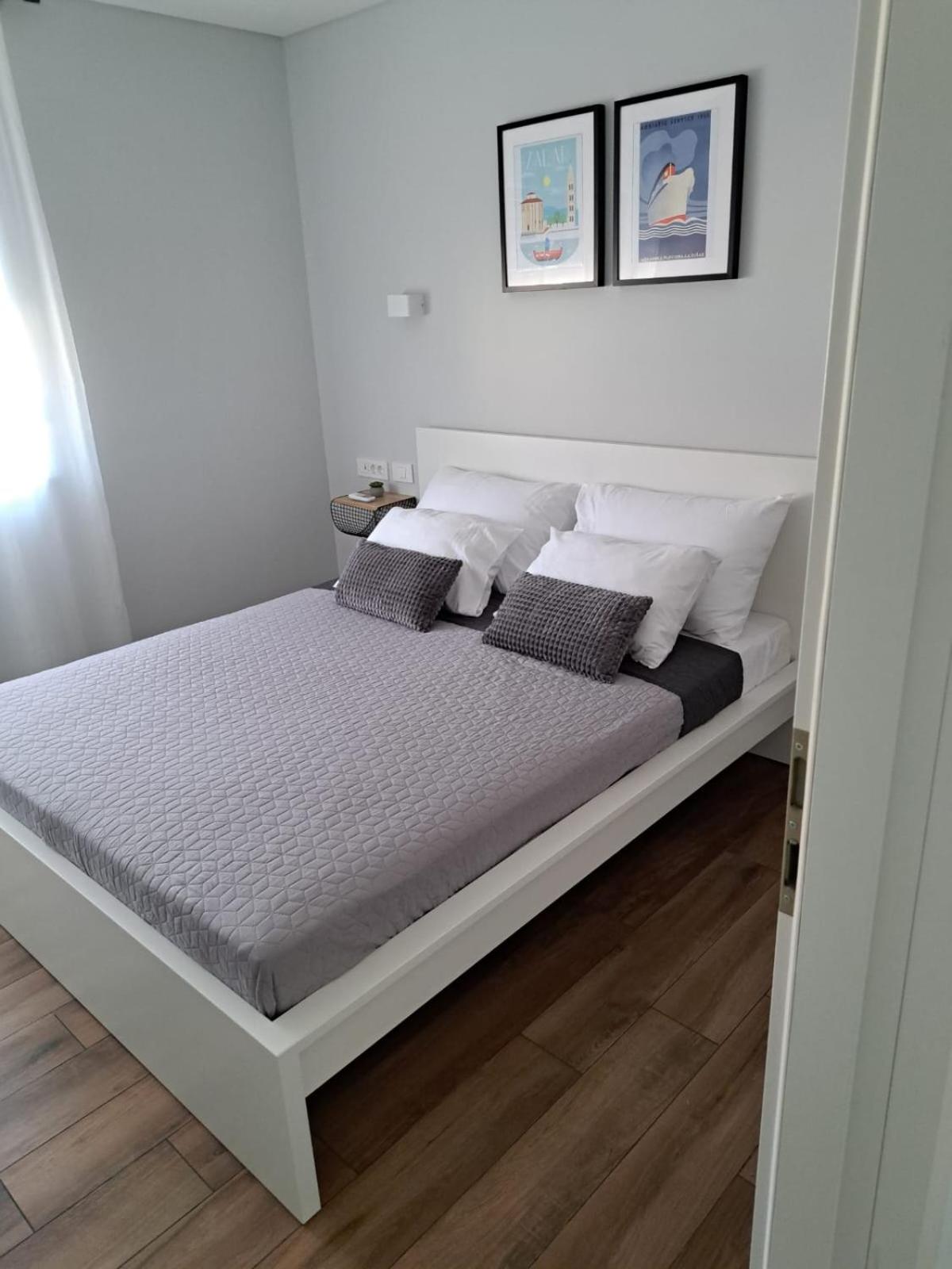B & R Summer breeze apartments view 5