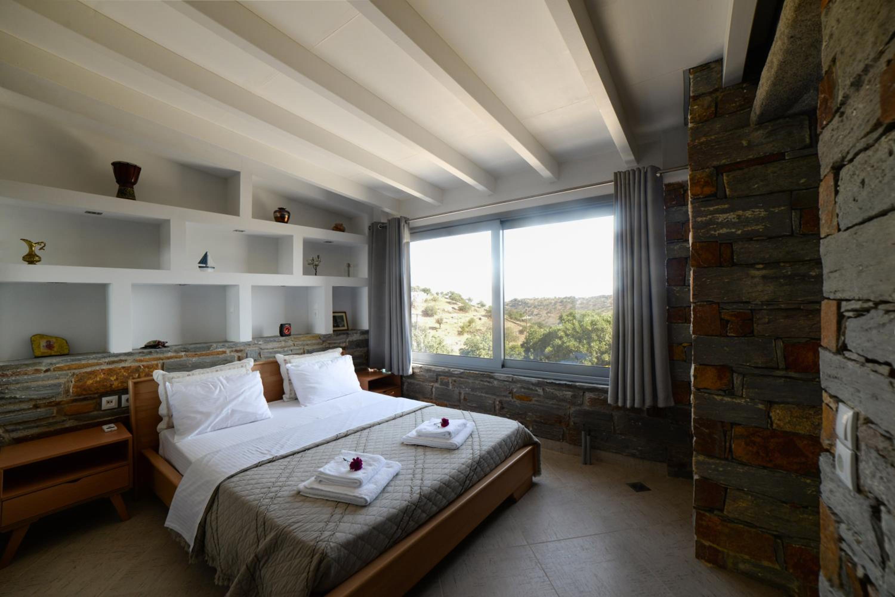 Panoramic View Kea view 3