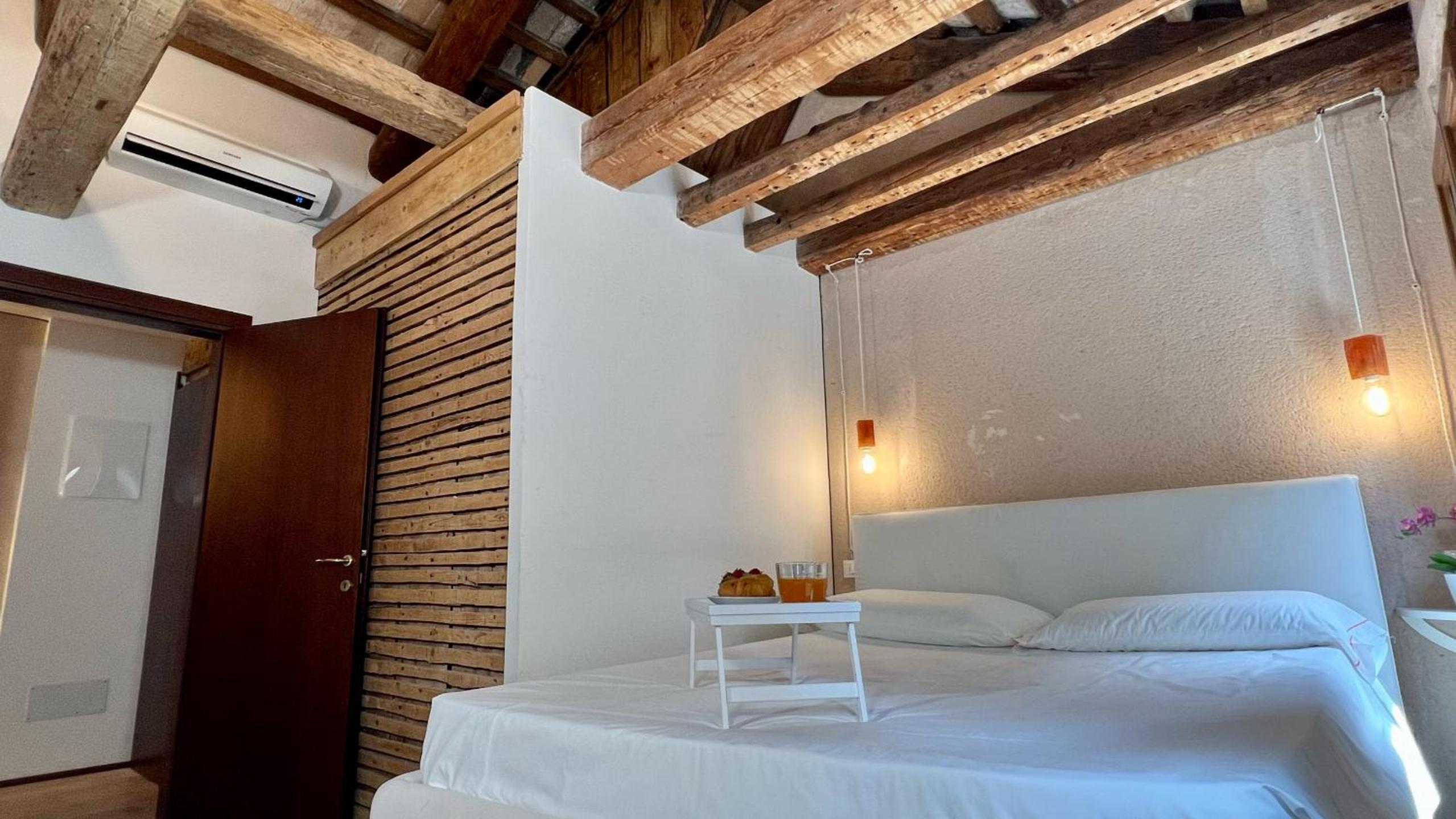 Residence Romantic Grand Canal