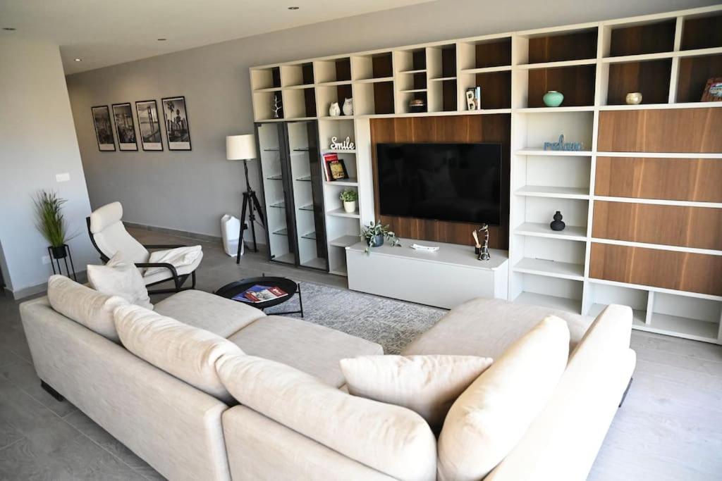 2 Bedroom Luxury Apartment in Madliena Swieqi