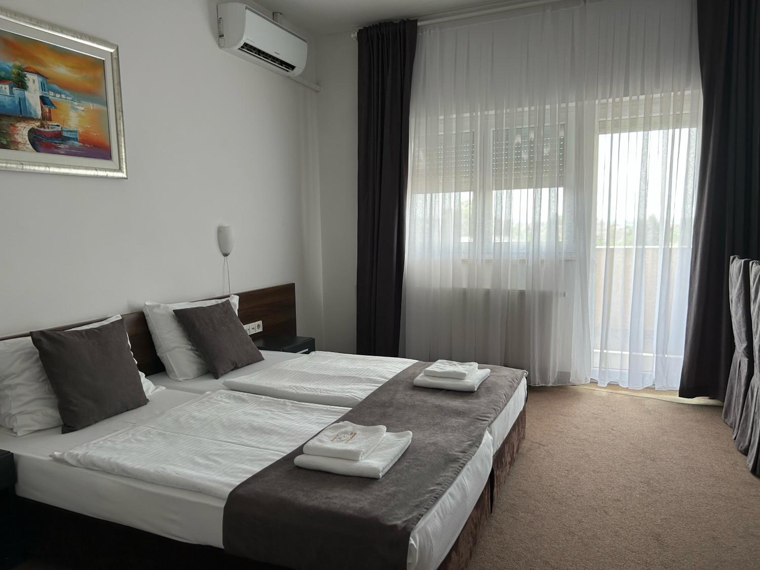 Rooms Laguna