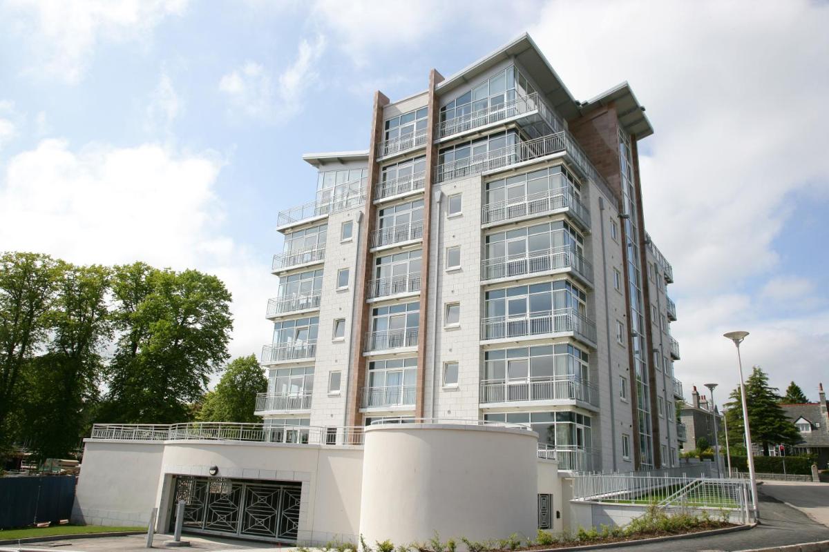 Hotel Kepplestone Manor - Image 1