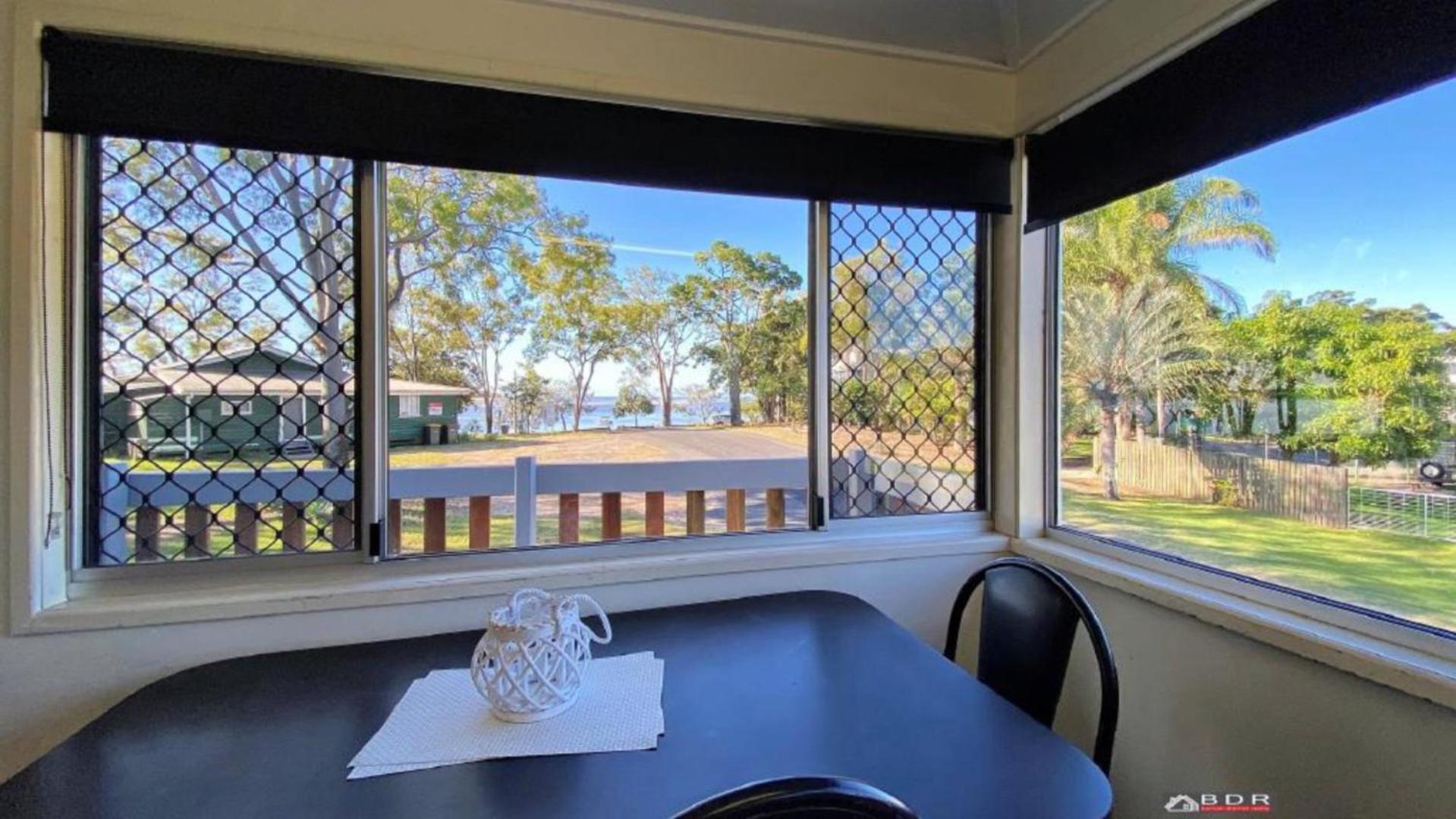 Top Level Unit With Gorgeous Waterviews