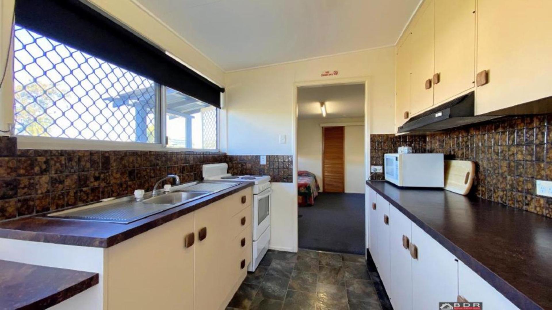 Top Level Unit With Gorgeous Waterviews