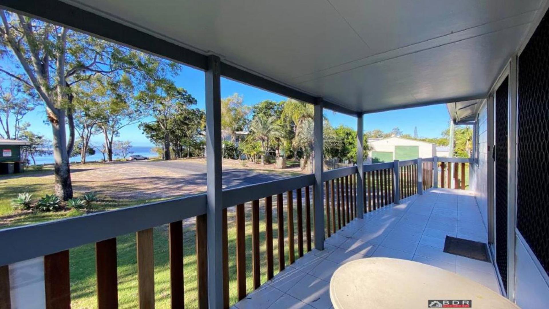 Top Level Unit With Gorgeous Waterviews
