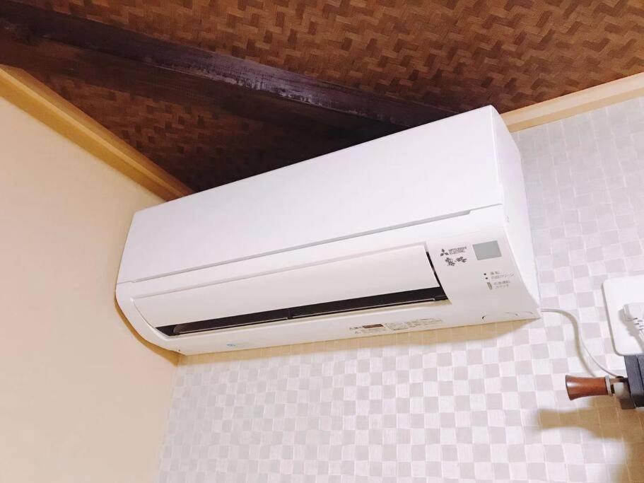 Near Nijojo Castle traditional and quiet Machiya house 喜舎 二条城