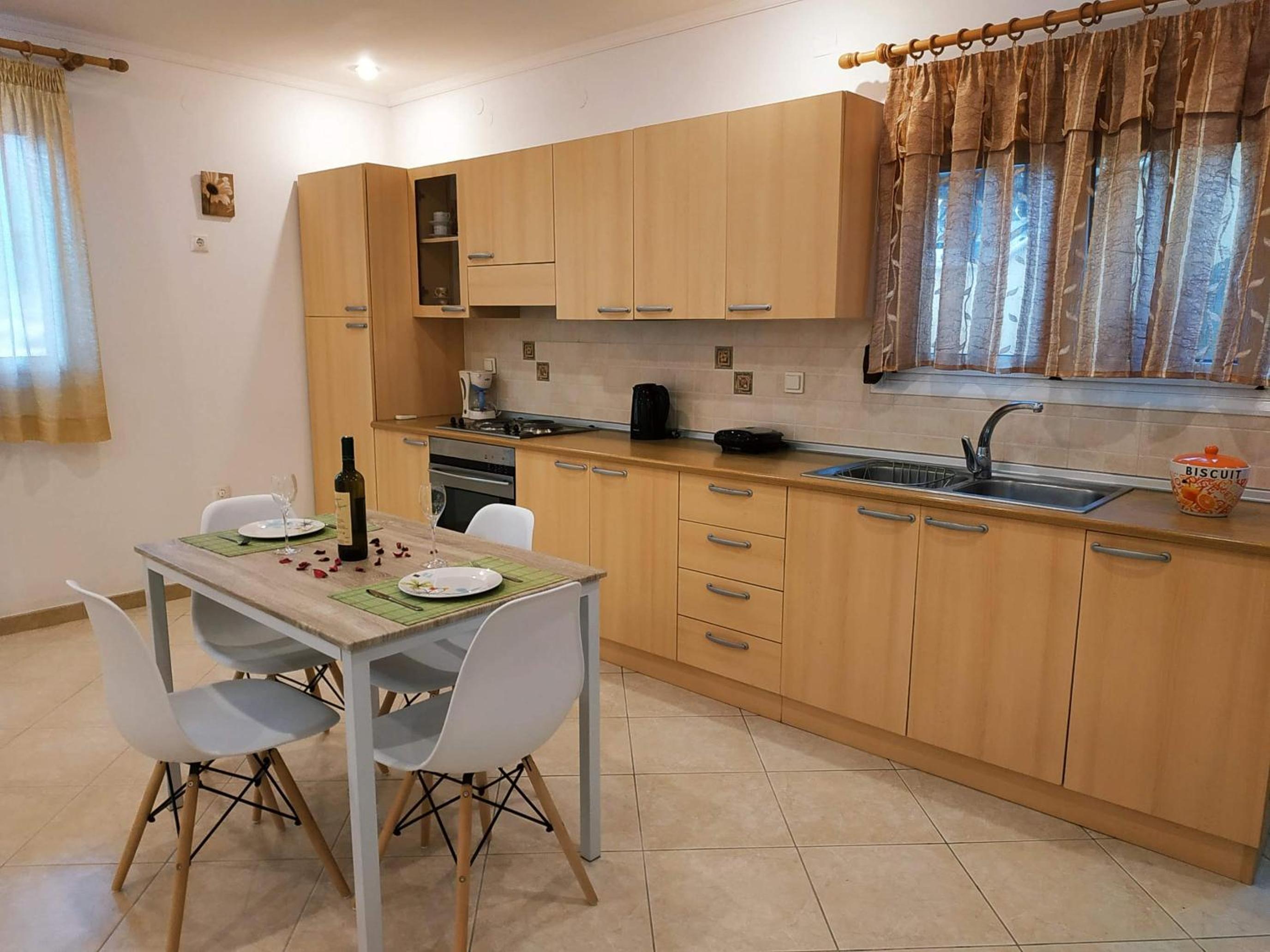 Central Moudros apartments