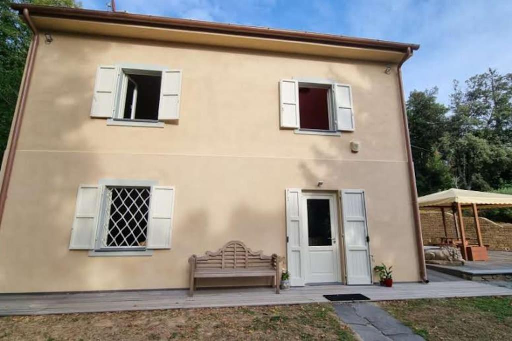Casa sul Monte Serra con piscina