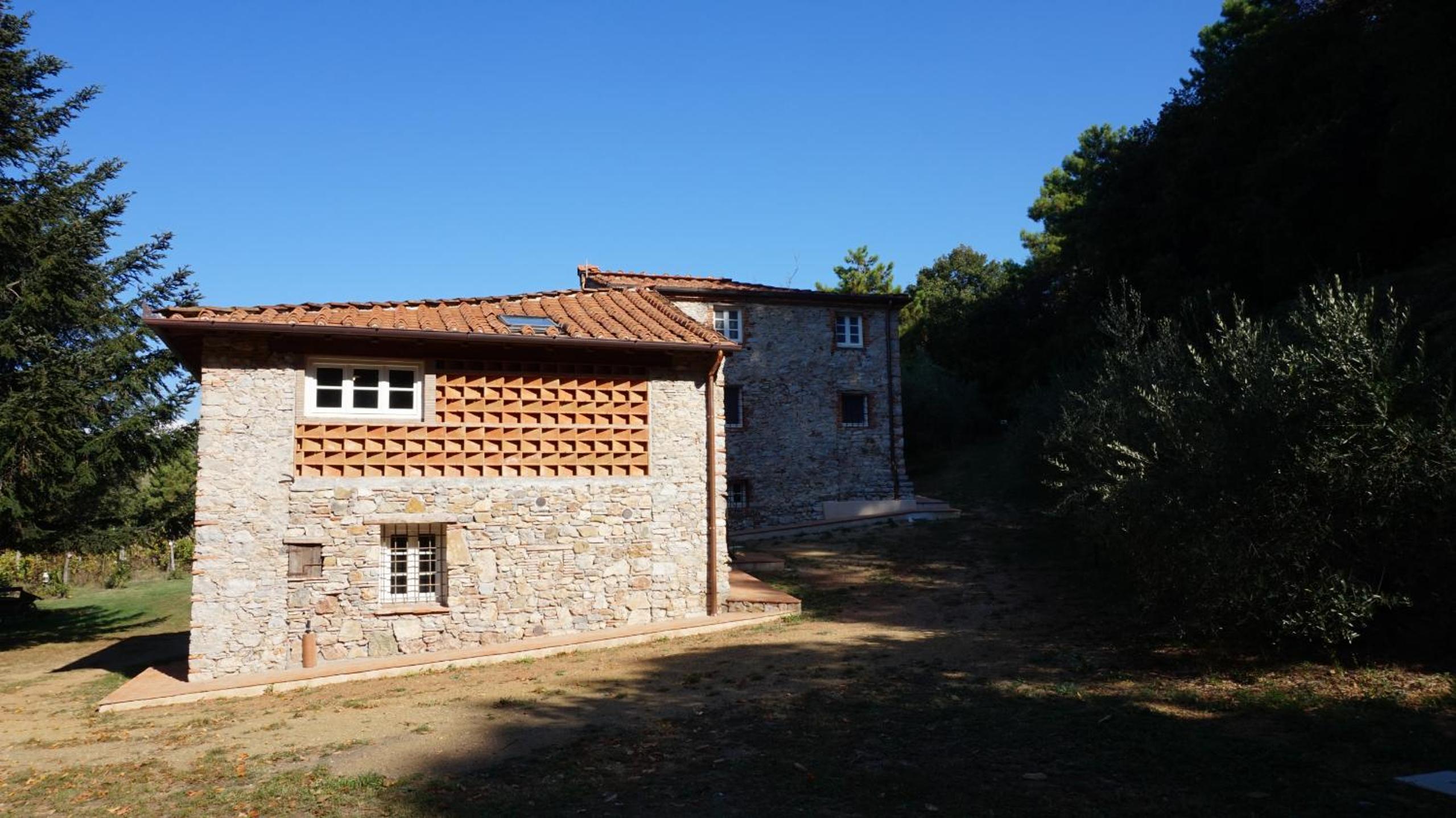 Photo 40