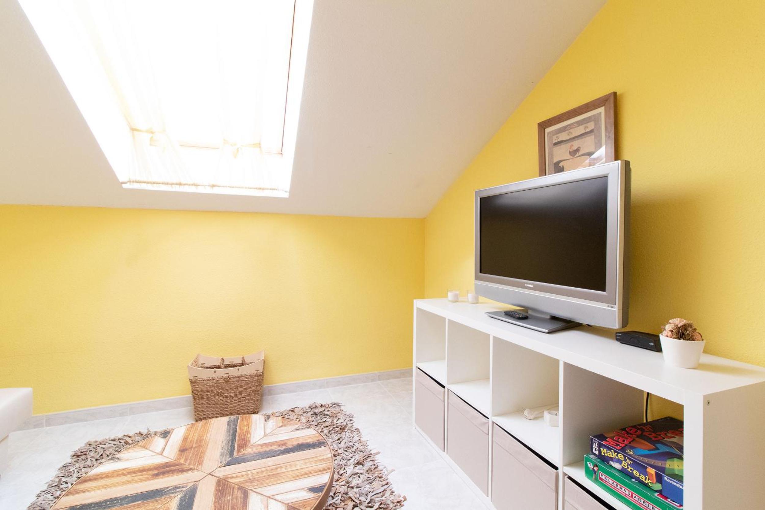 Global Properties, Acogedor adosado en la playa de Corinto