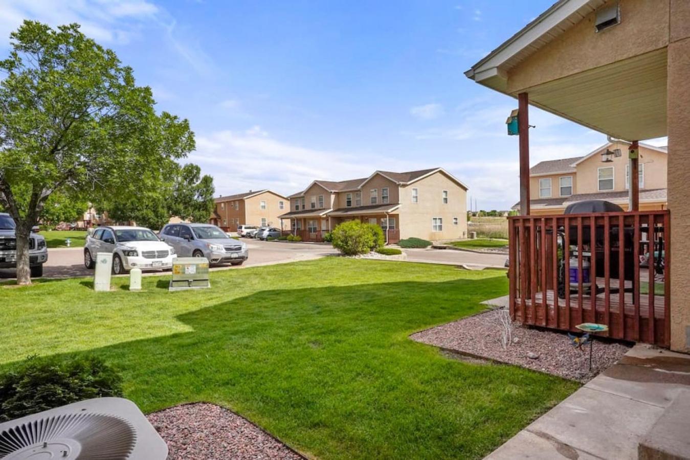 2 bed 2 and a half bath close to shopping restaurants and more view 3