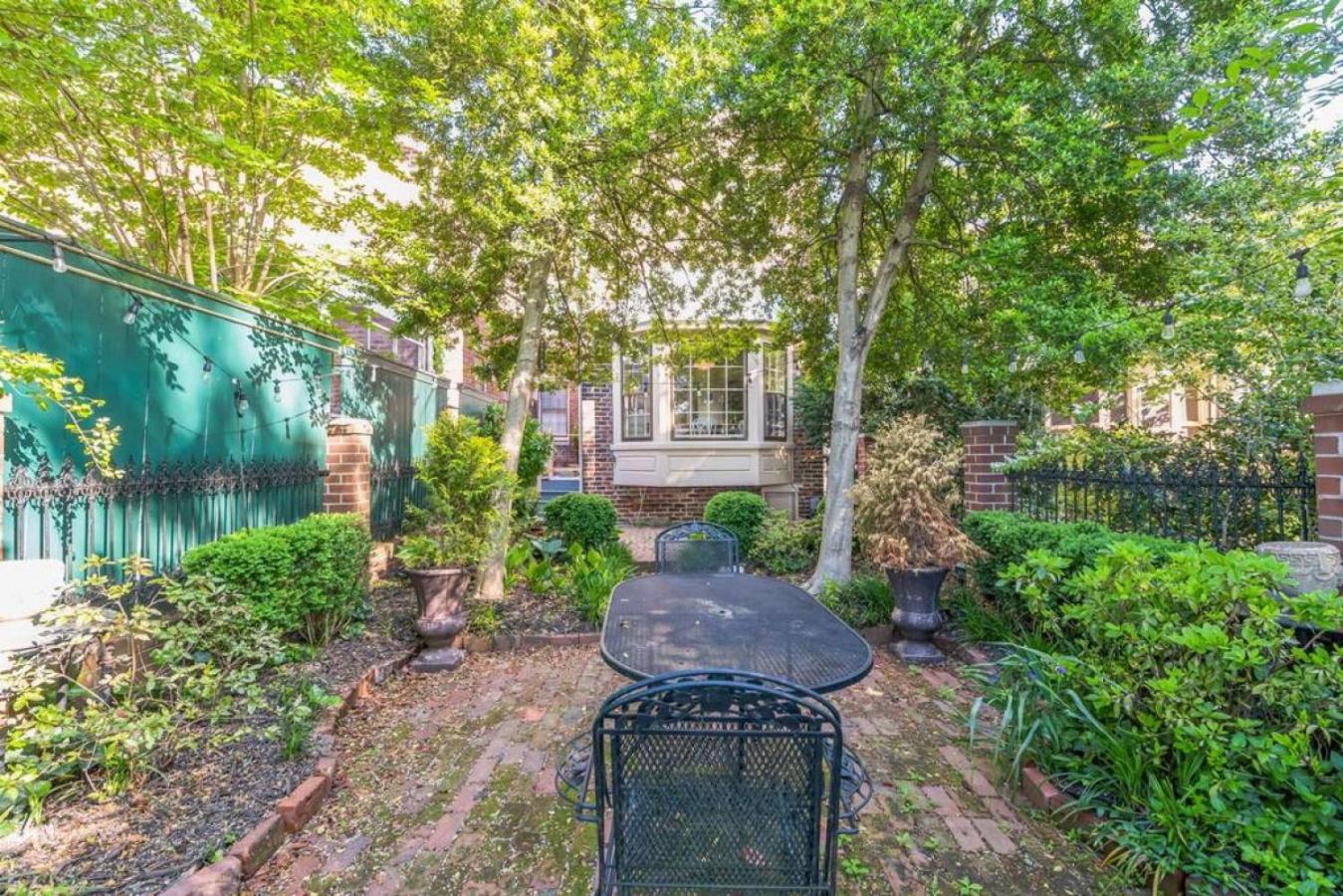 Historic Petersburg Row Home view 3