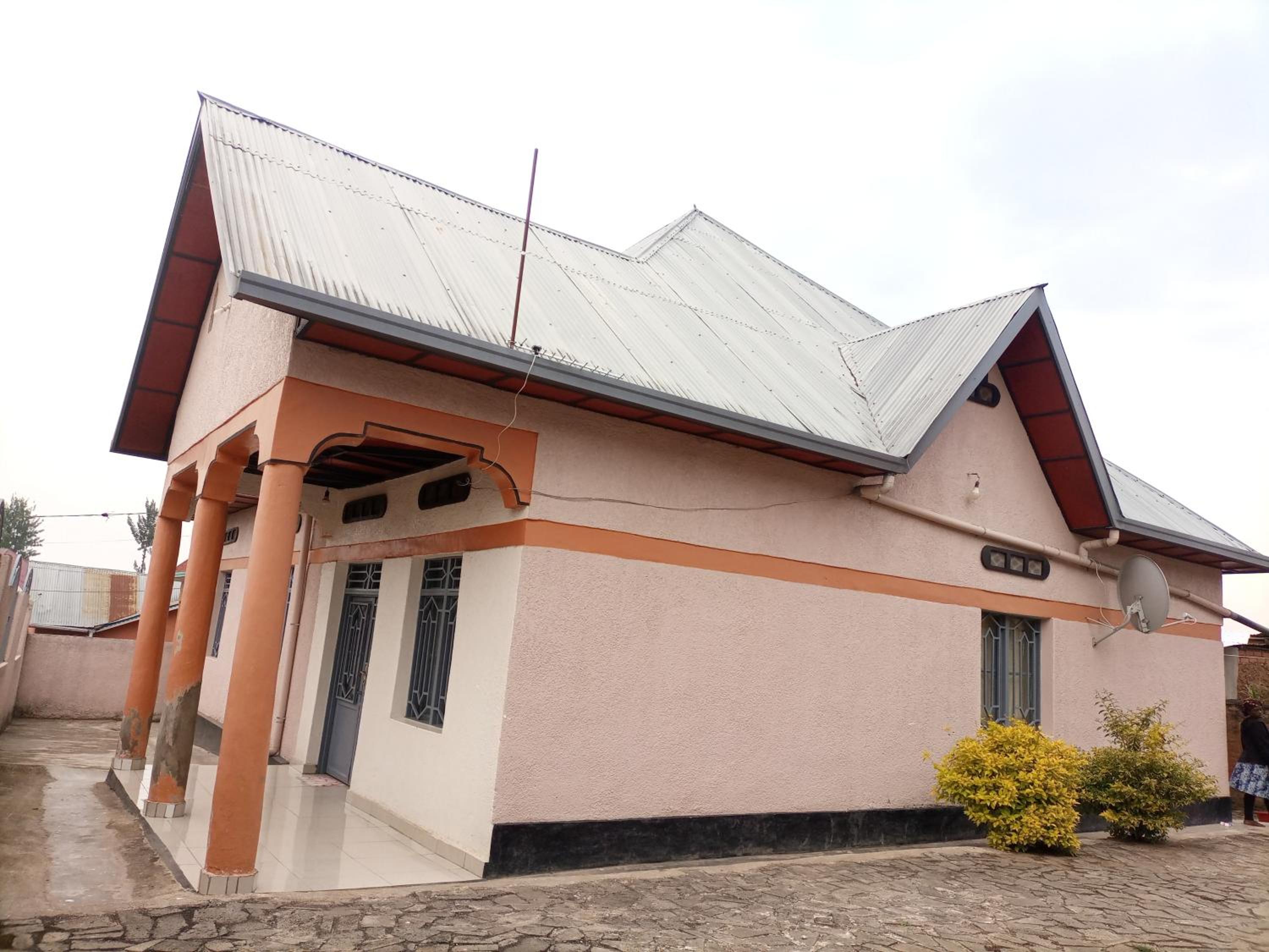 Randa's House I Homestay view 2