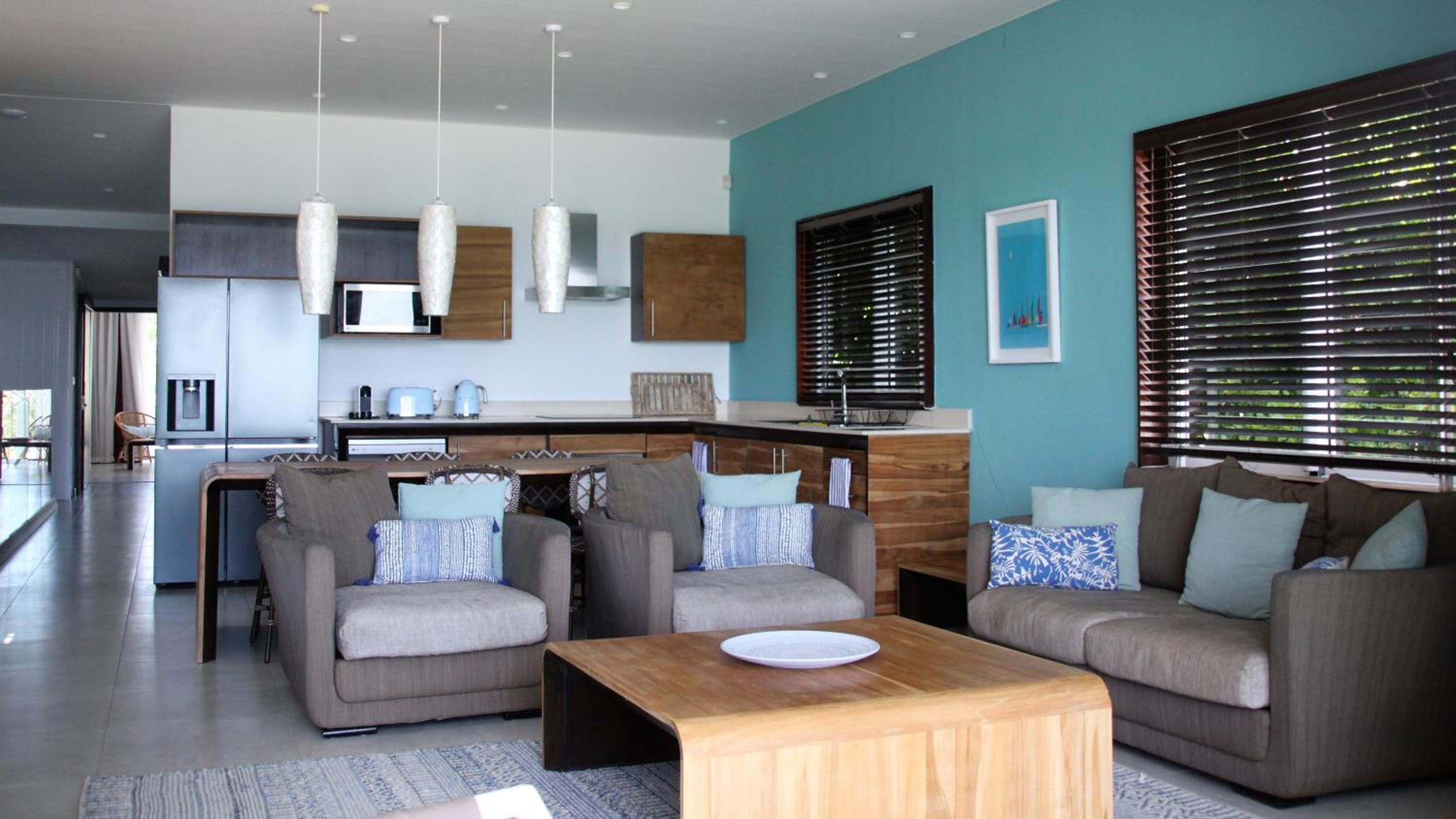 Blue Ocean Suites & Apartments view 4