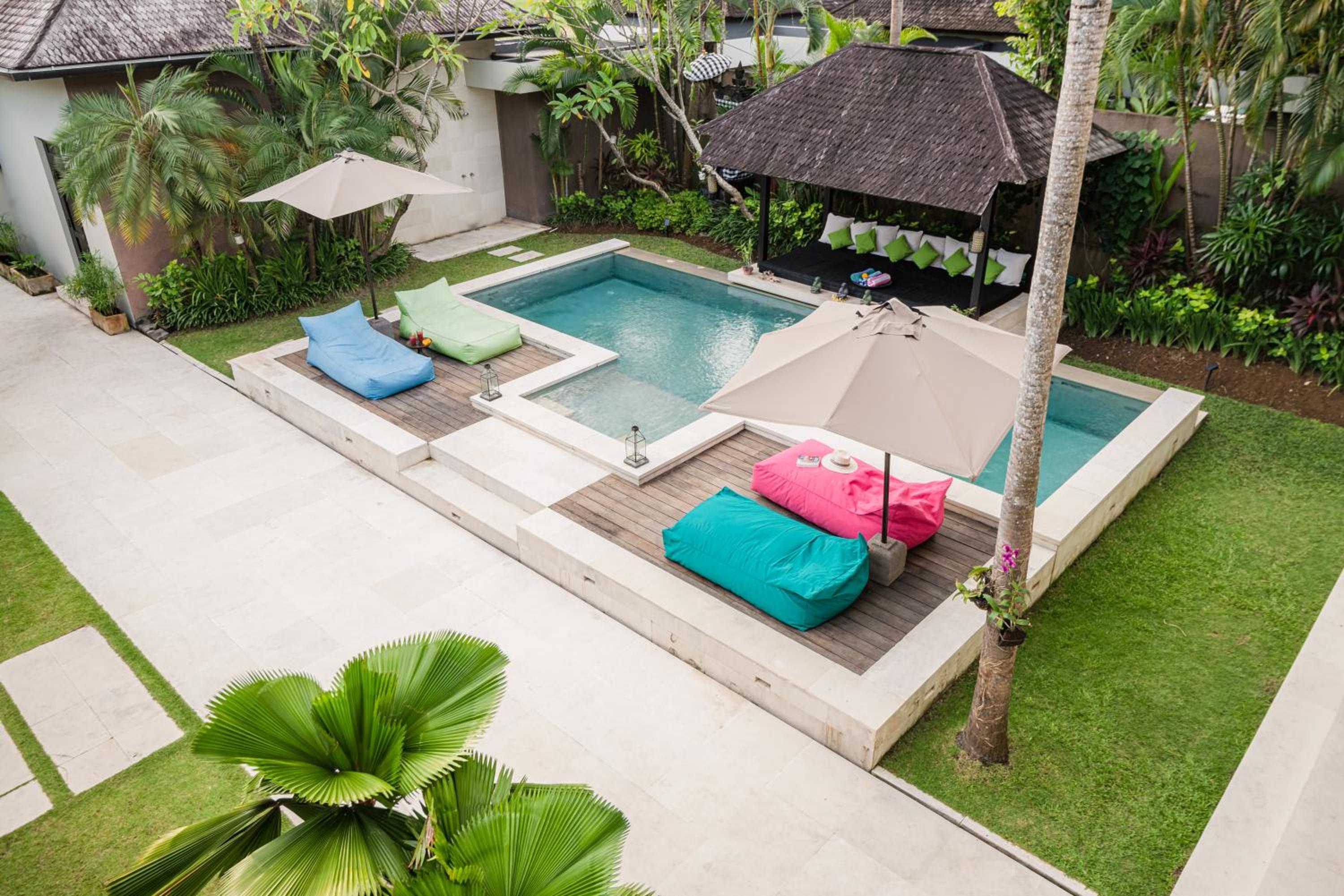 Villa Spirit 4 BR - Canggu view 3