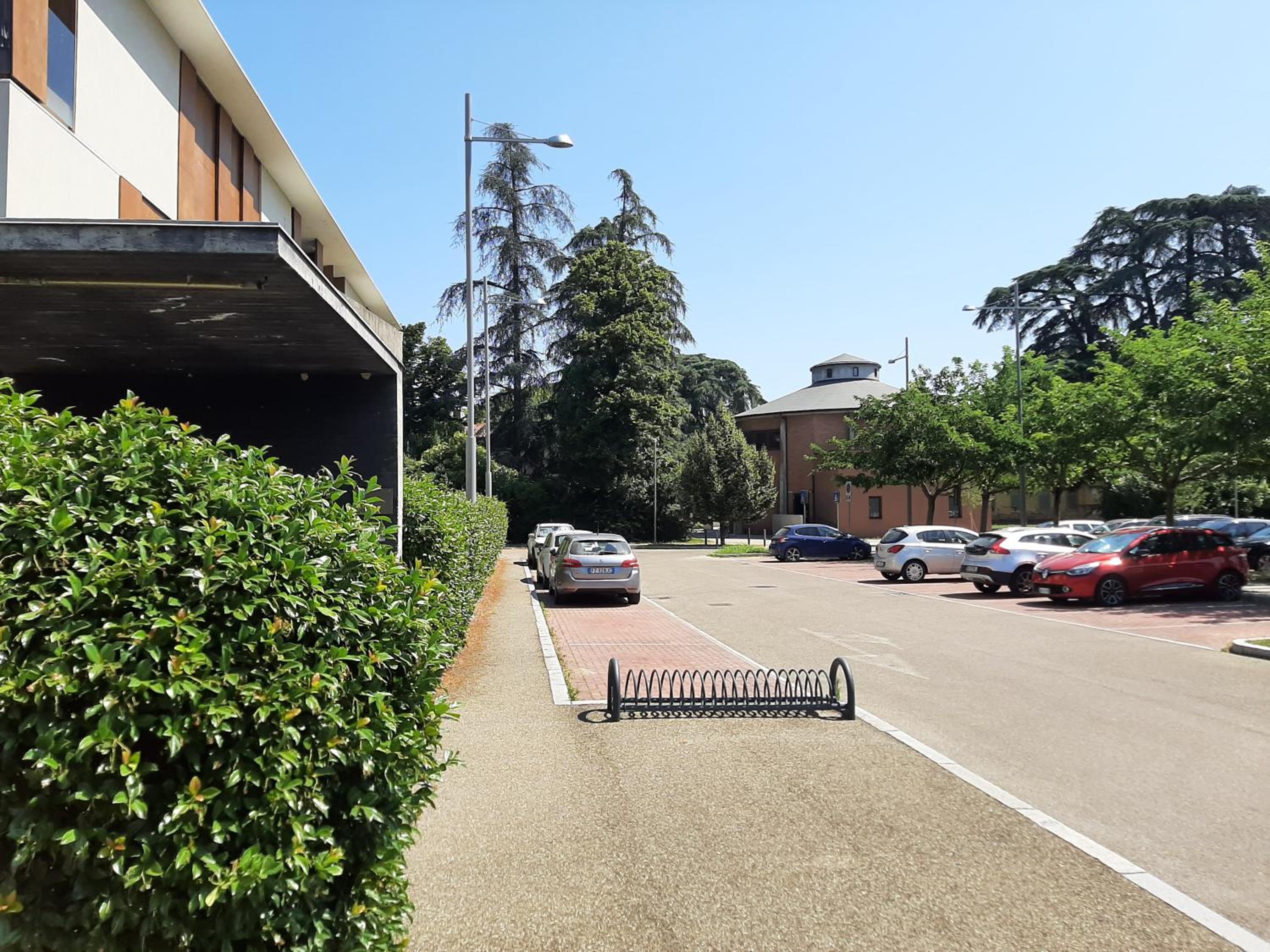 AUTODROMO APARTMENT-300 meters from ENZO E DINO FERRARI view 2