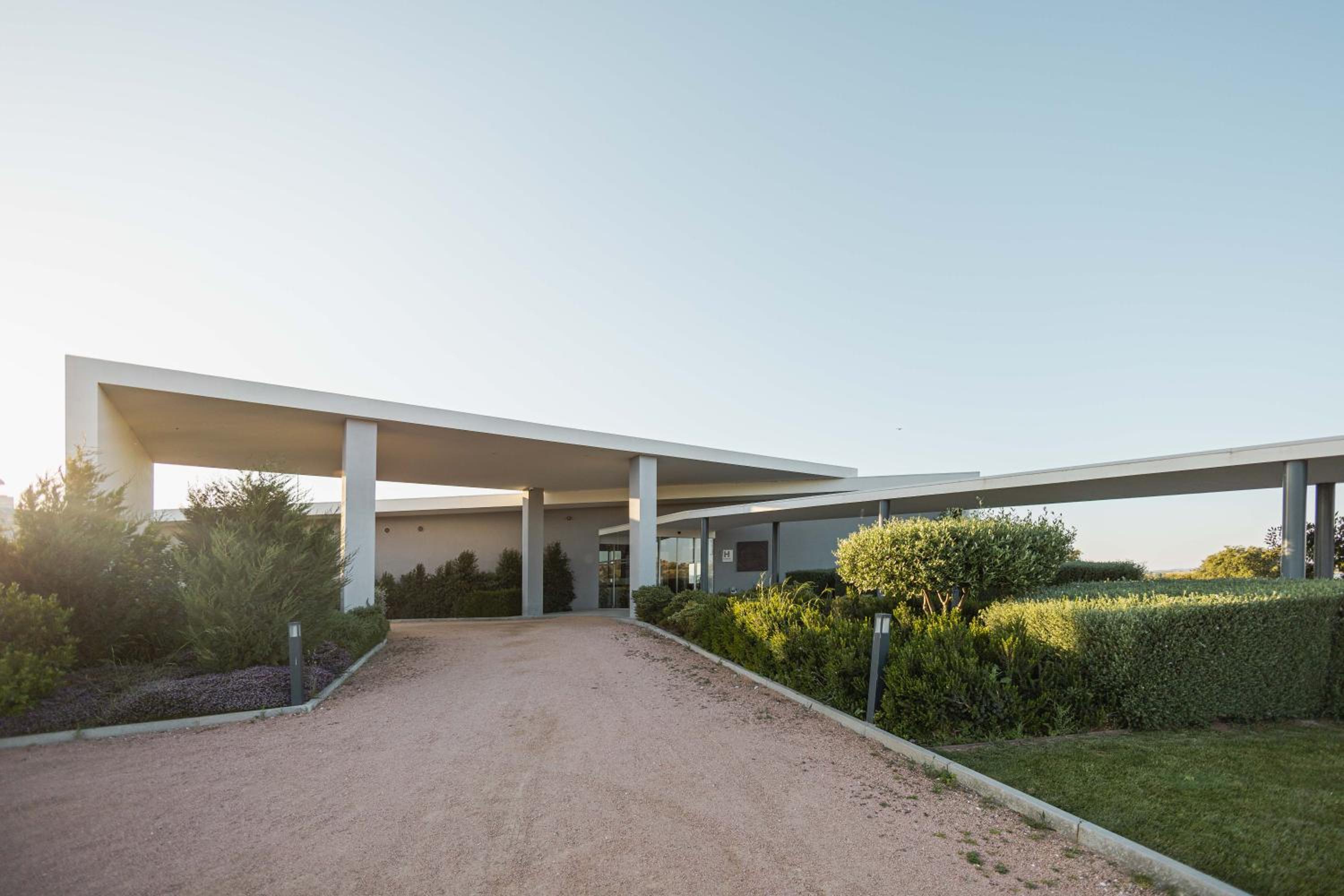 Hotel Herdade dos Delgados - Image 1