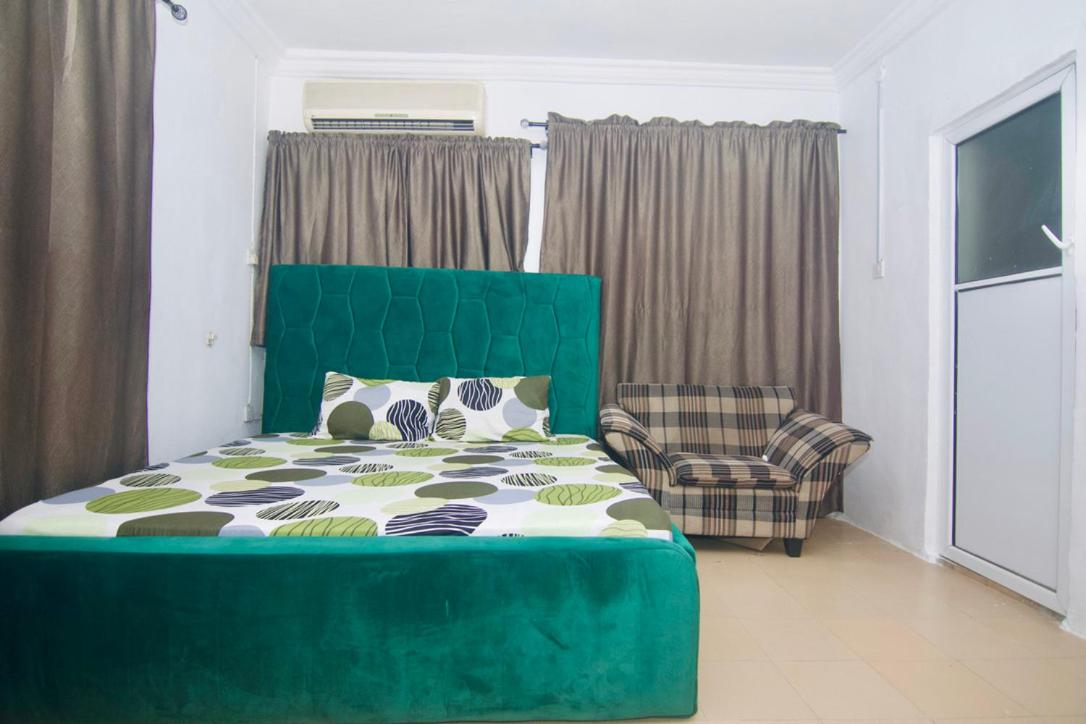 Oasis Villa, Gbagada view 3
