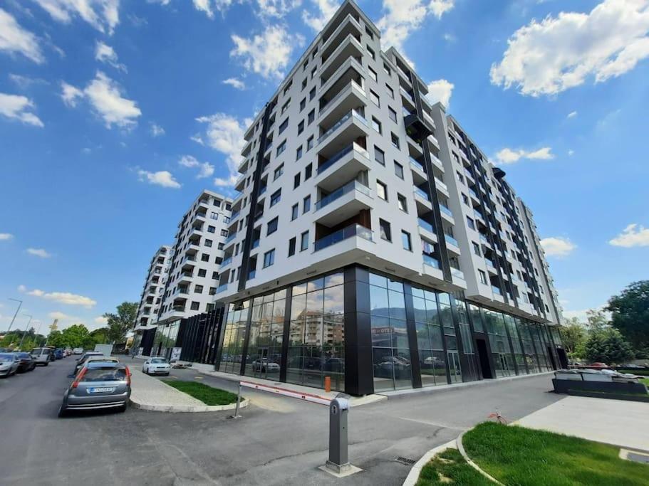 Cozy one-bedroom apartment in Skopje view 4