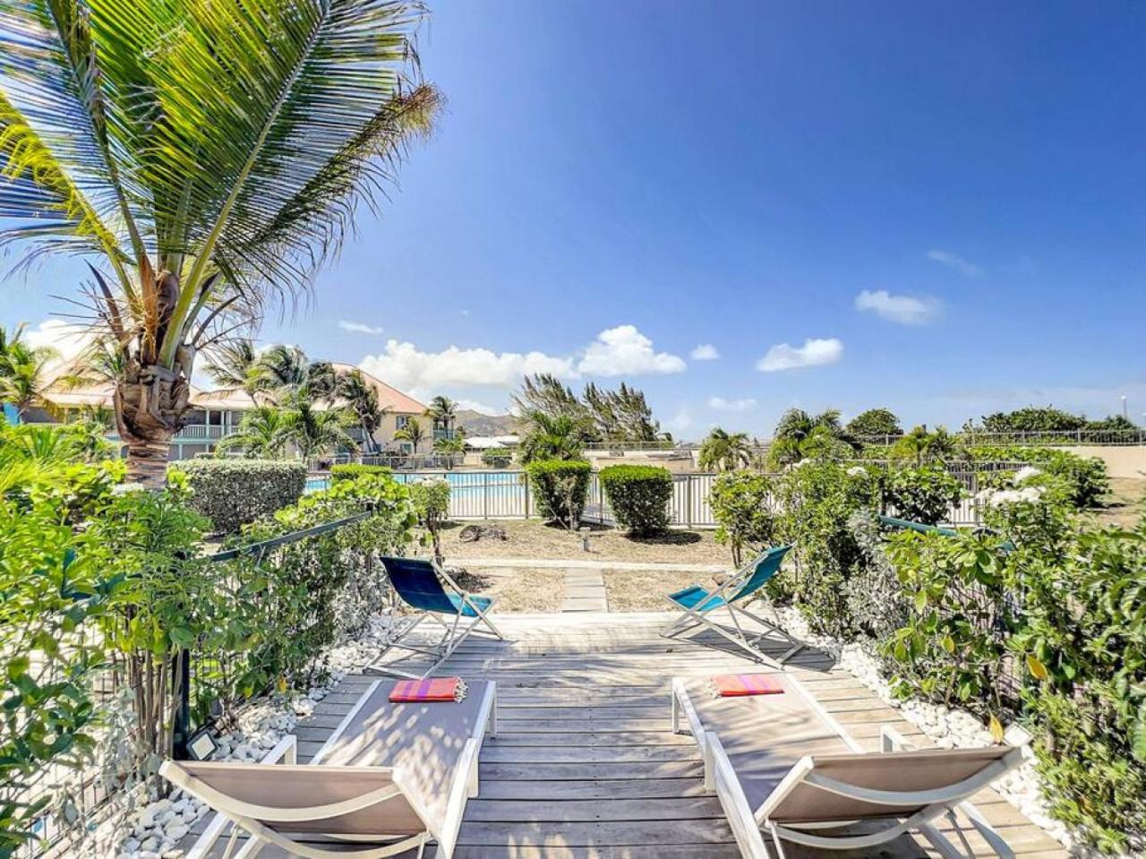 Maison Caraibes beach front on Orient Bay with 2 big pools view 2