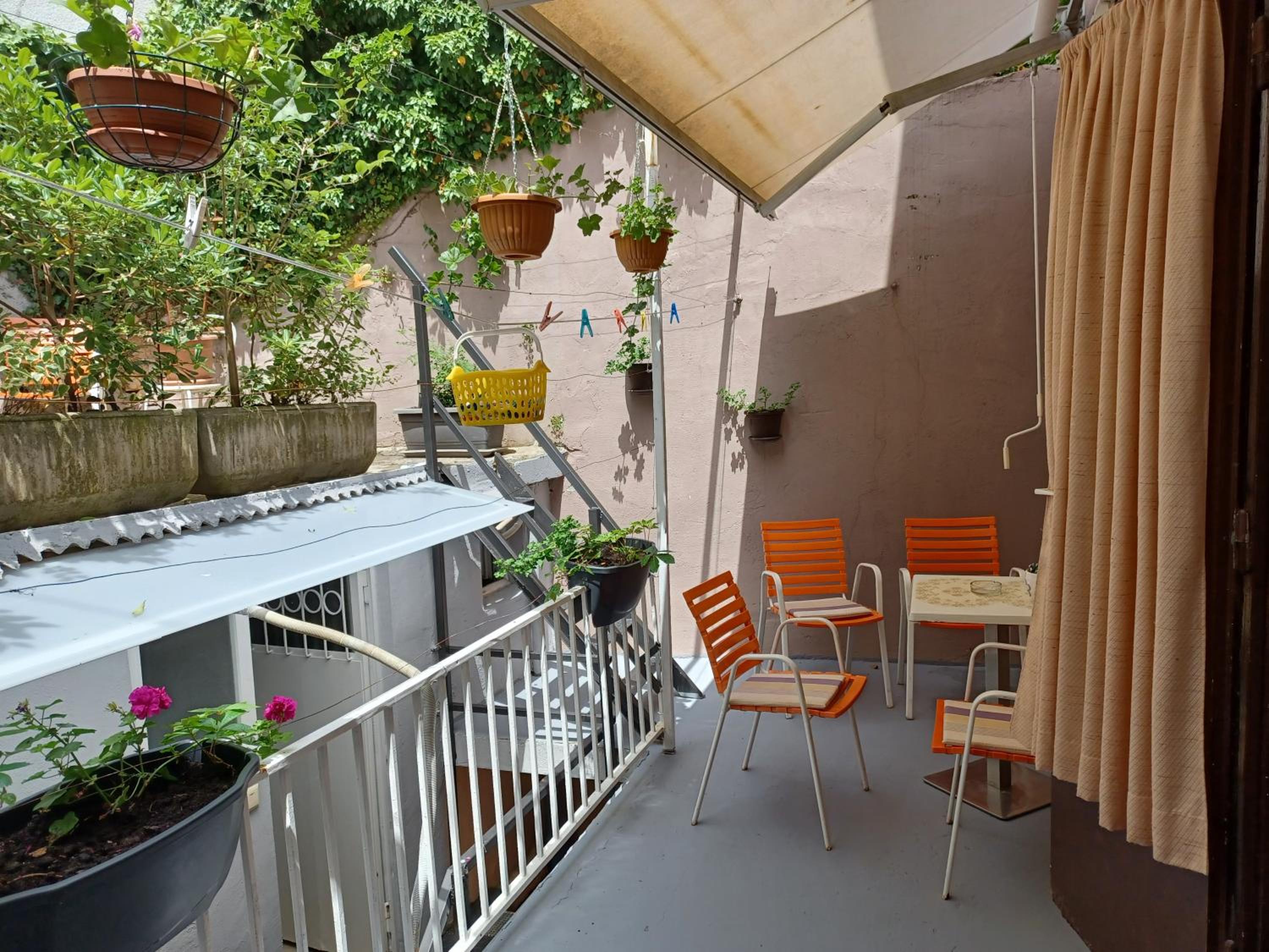apartmandamir