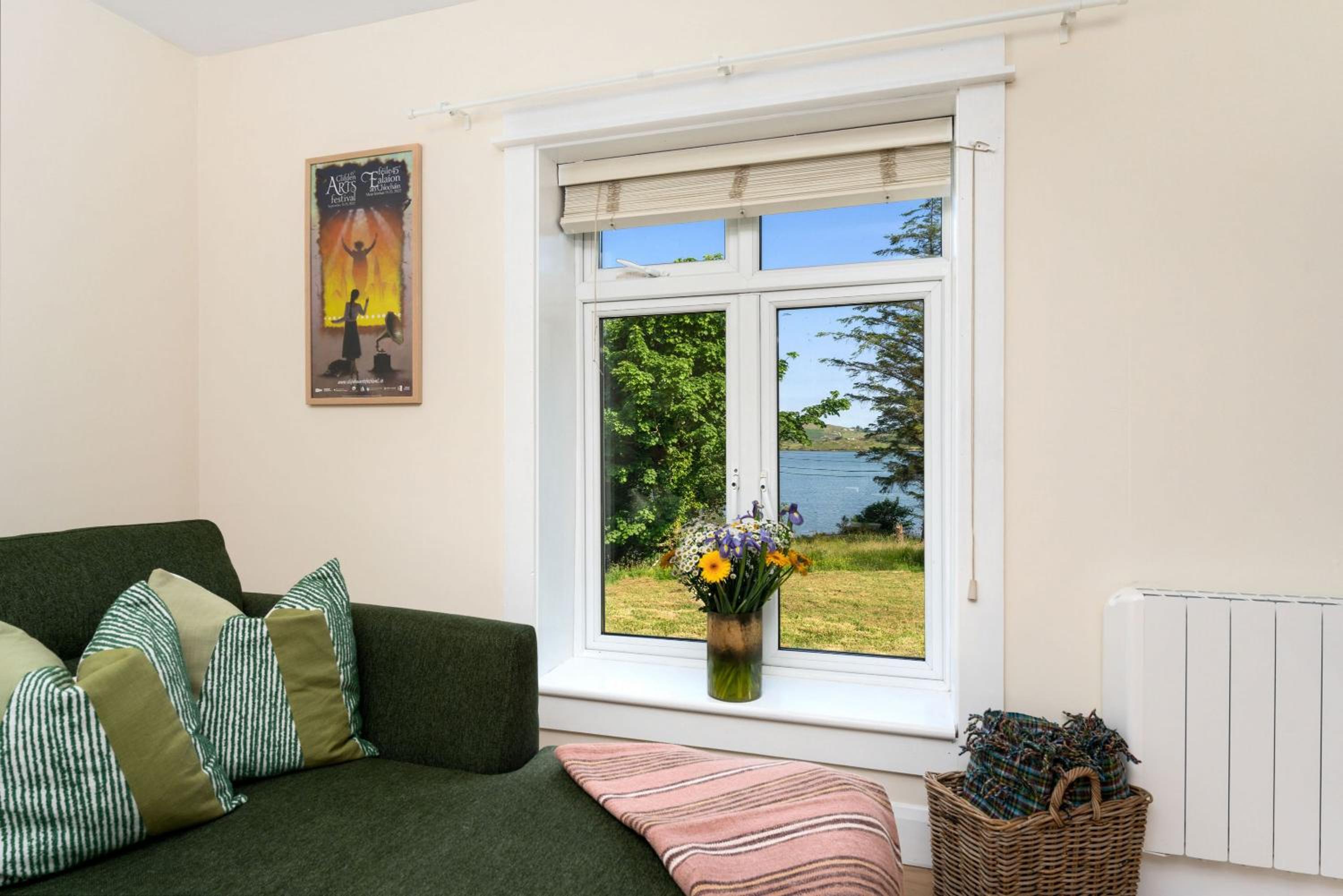 Cottage 446 - Letterfrack view 4