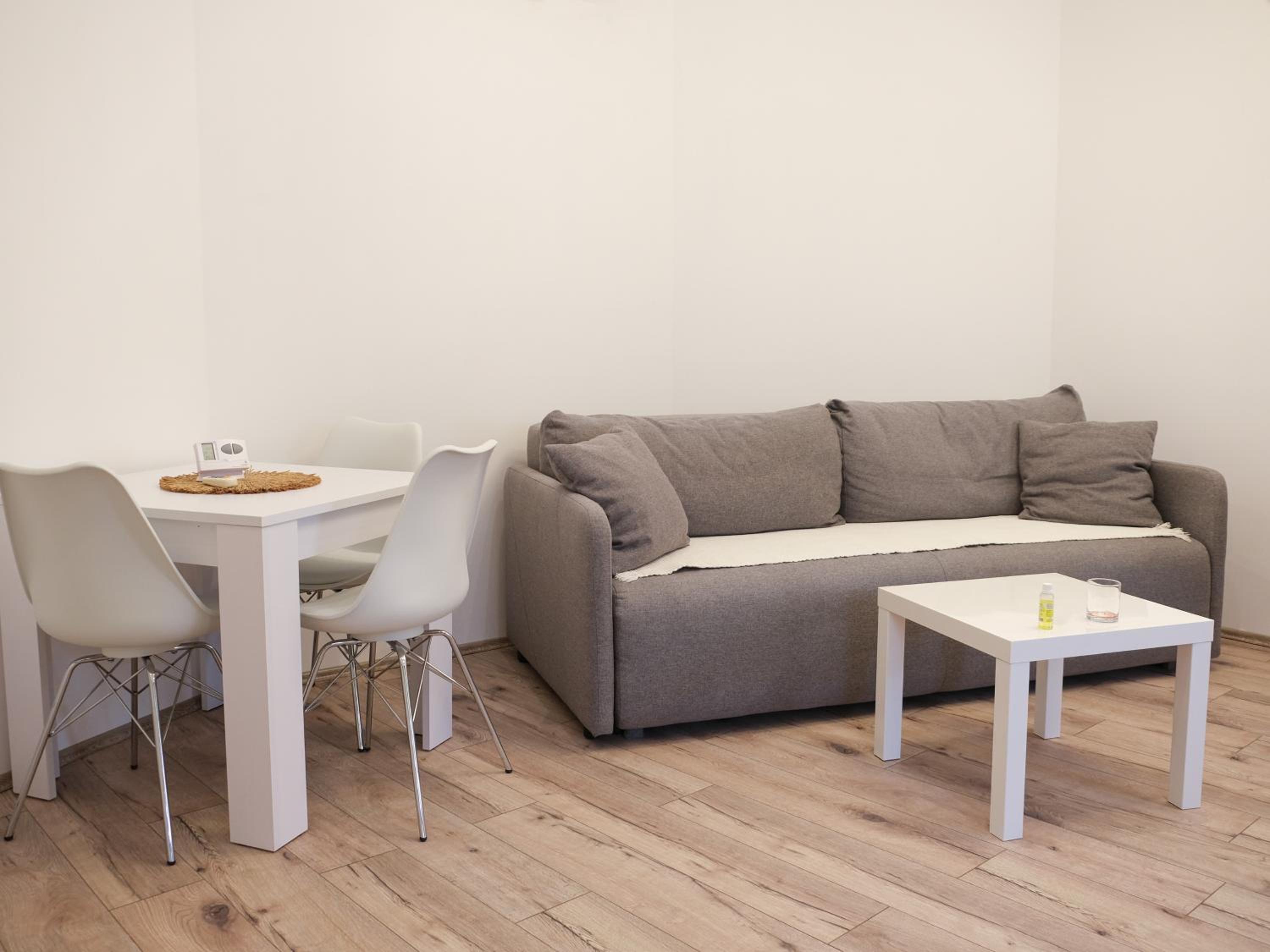 Hexagon Apartment