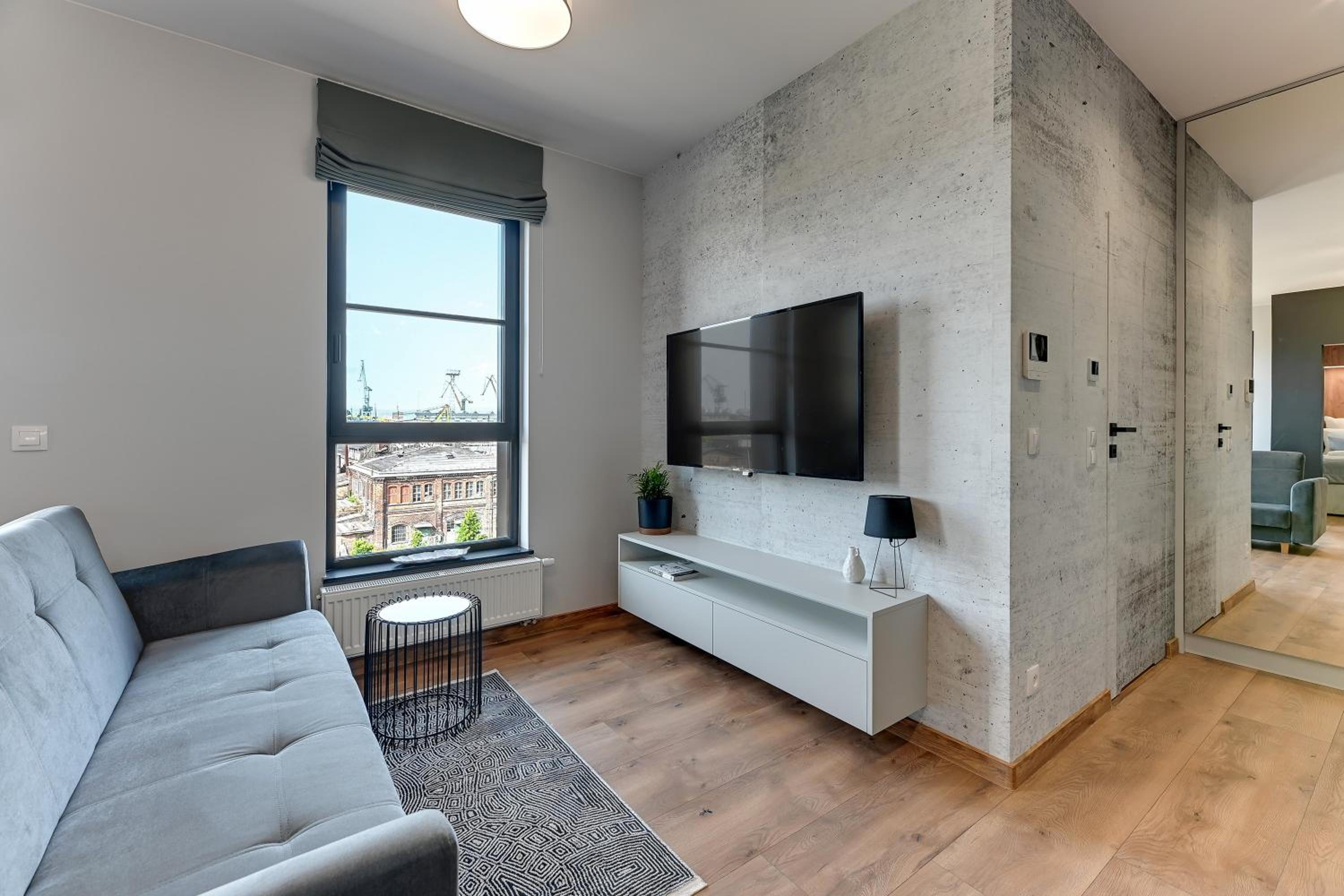 DOKI Living & Foodhall by Downtown Apartments