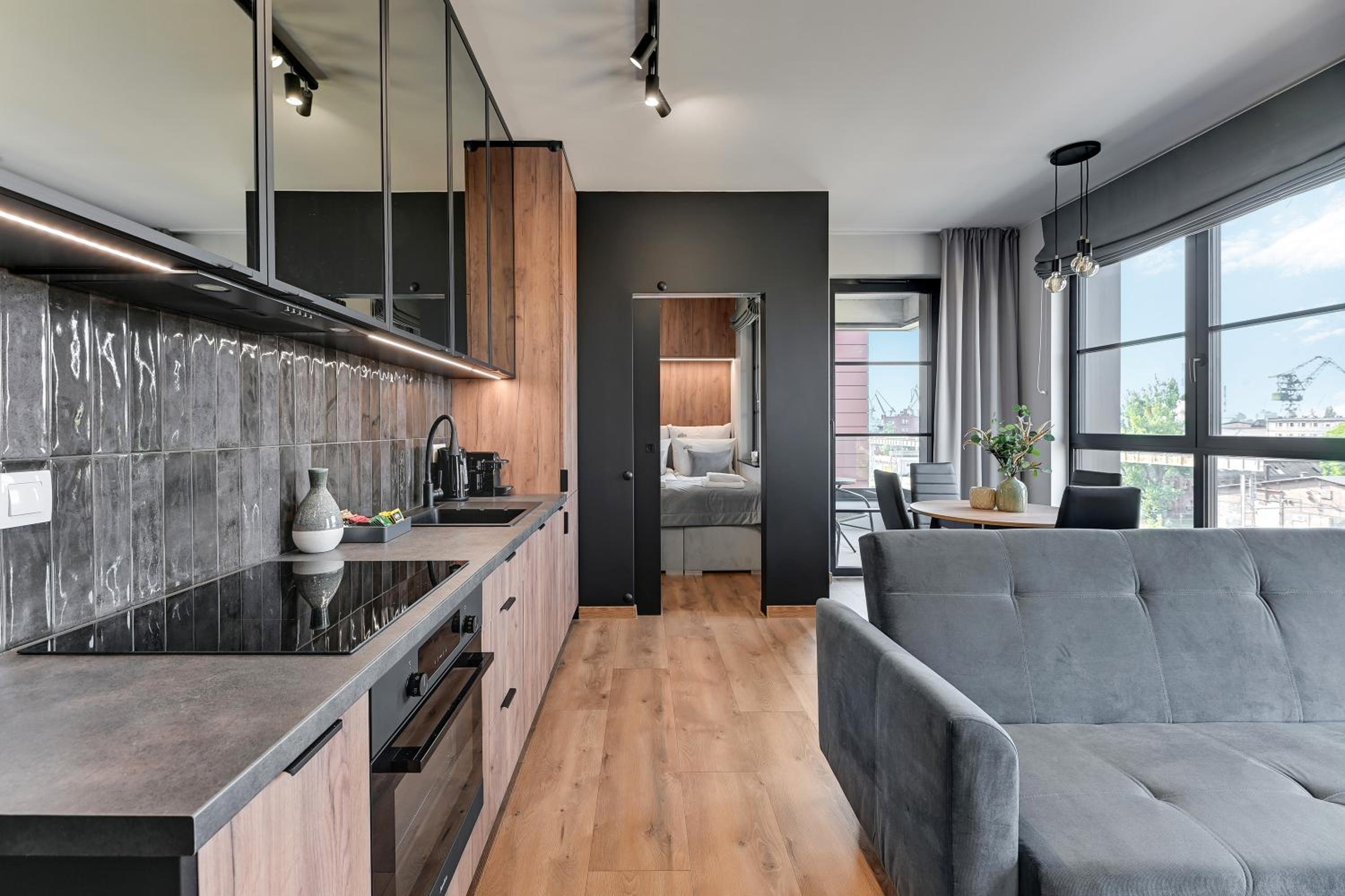 DOKI Living & Foodhall by Downtown Apartments