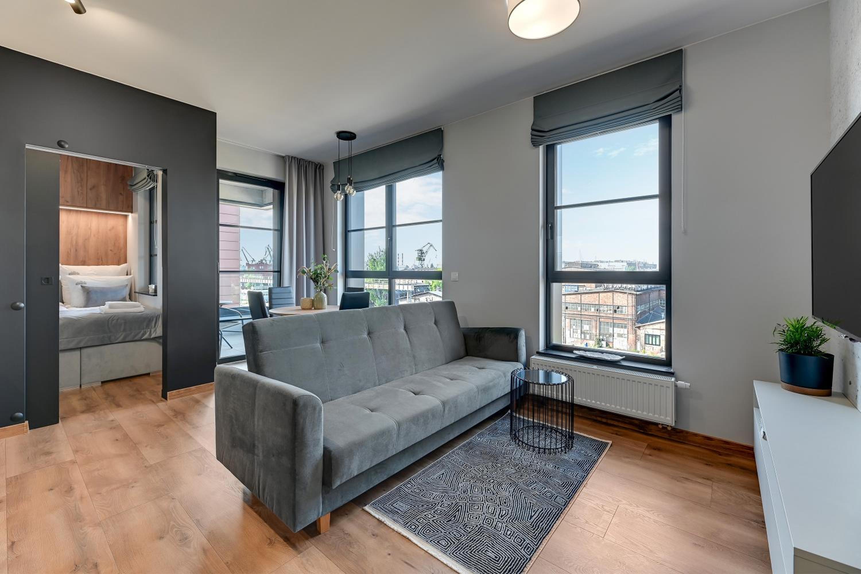 DOKI Living & Foodhall by Downtown Apartments