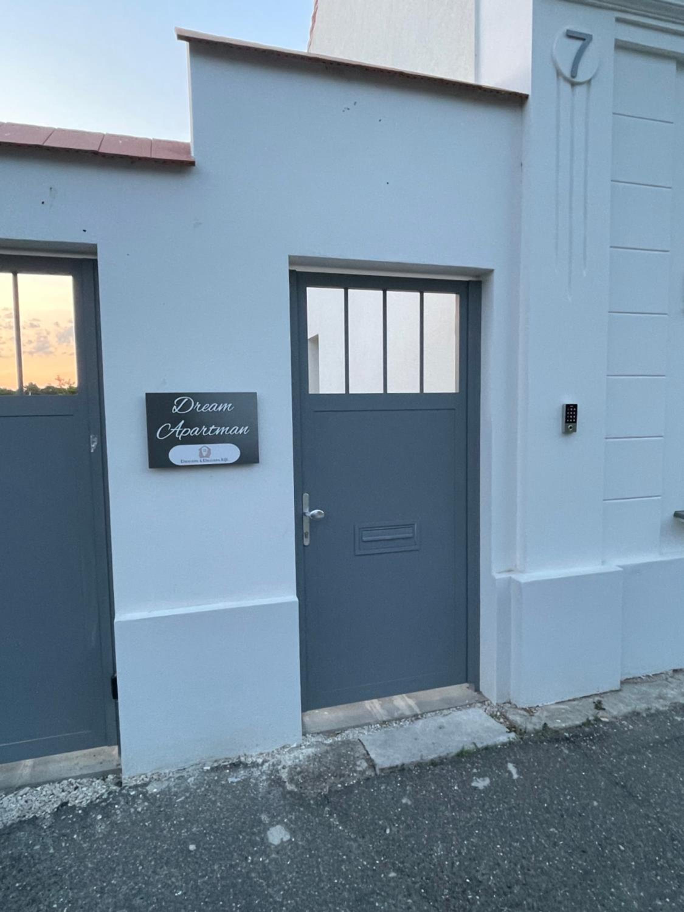 Dream Apartman - Image 5