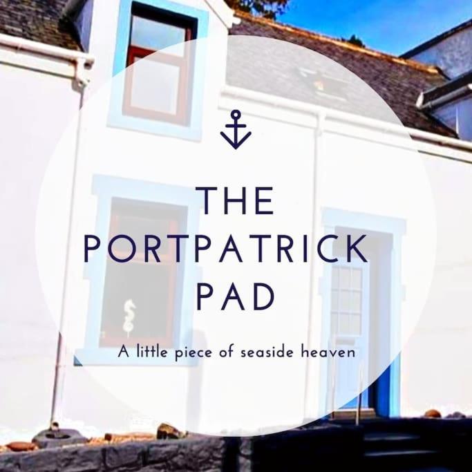 The Portpatrick Pad - A cosy 3 bed cottage, w. sea views & garden office view 3