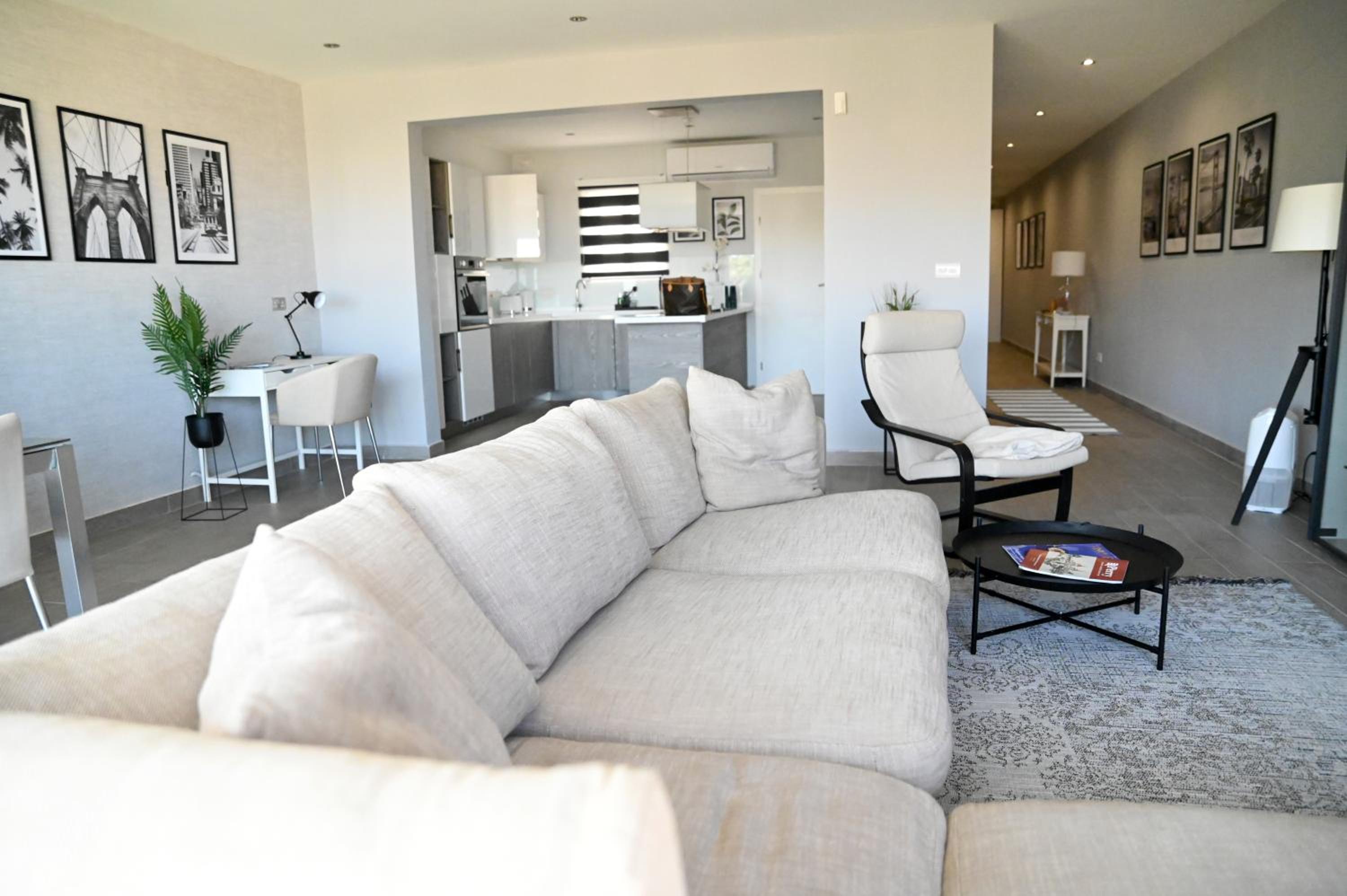 2 Bedroom Luxury Apartment in Madliena Swieqi