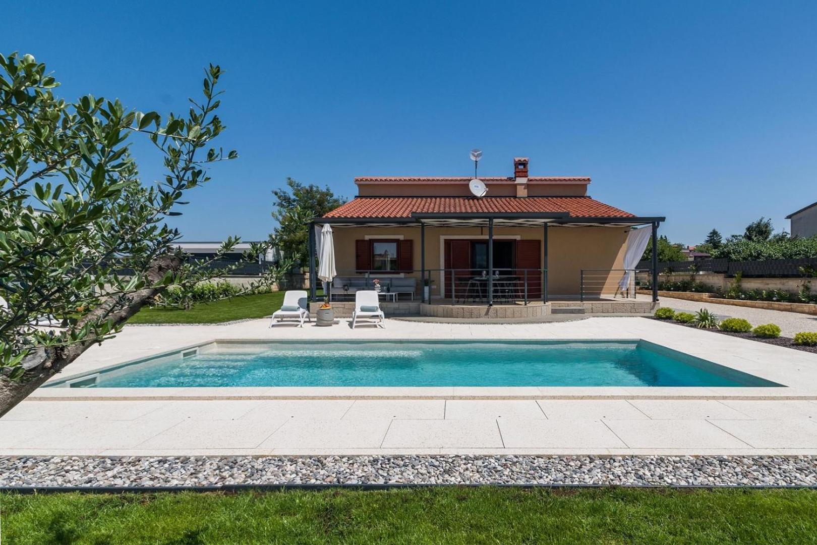 Casa Lumi view 2