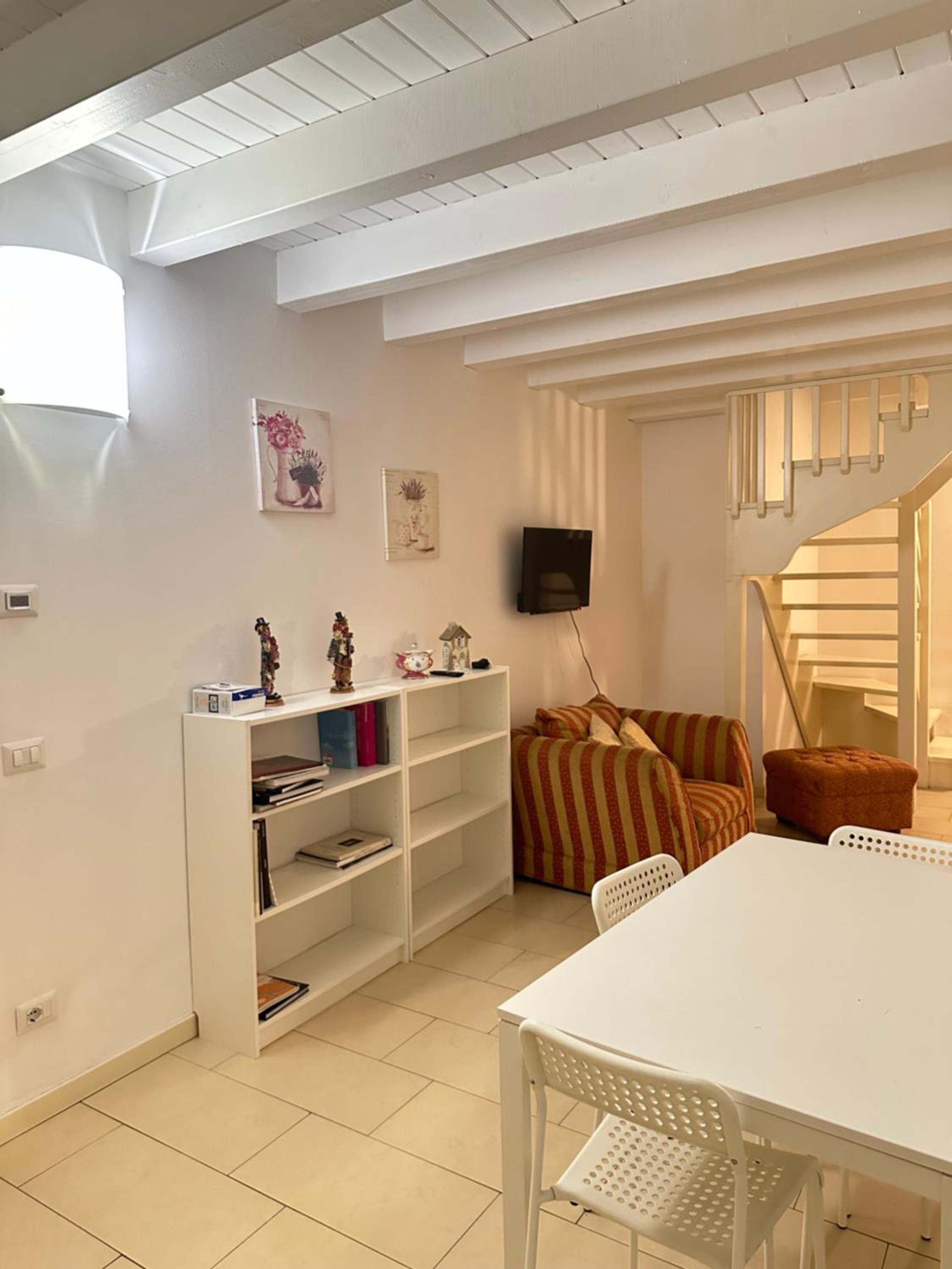 FEEL - Accademia Carrara Apartment view 4