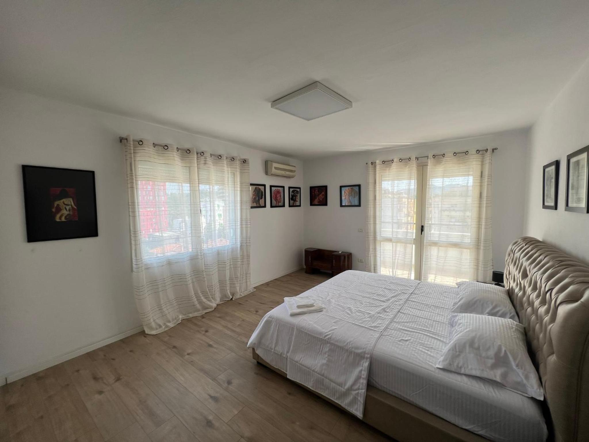 Urban Comfort Oasis