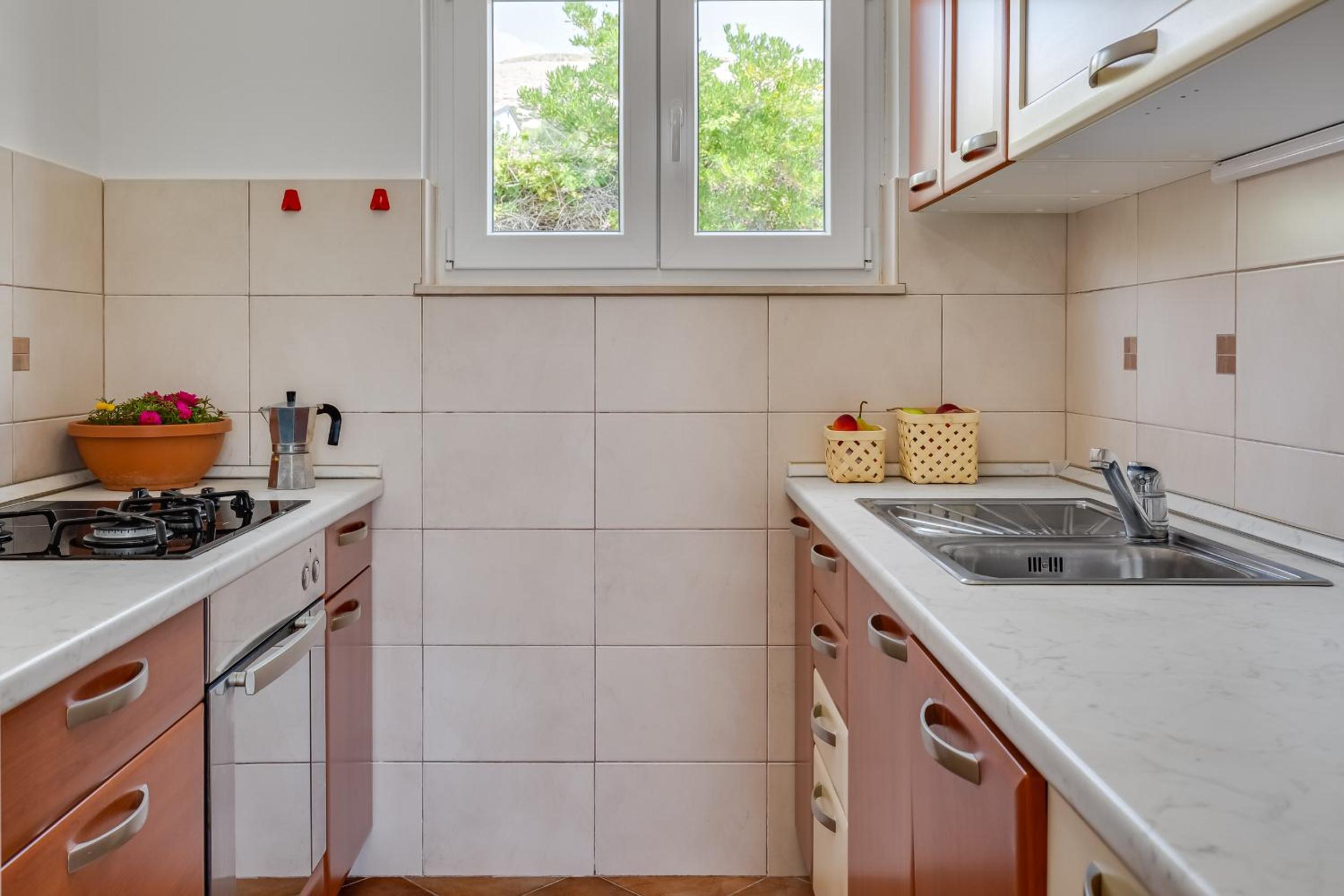 Villa Silencia 200 m do mora jacuzzi besplatni parking idealno za obitelj