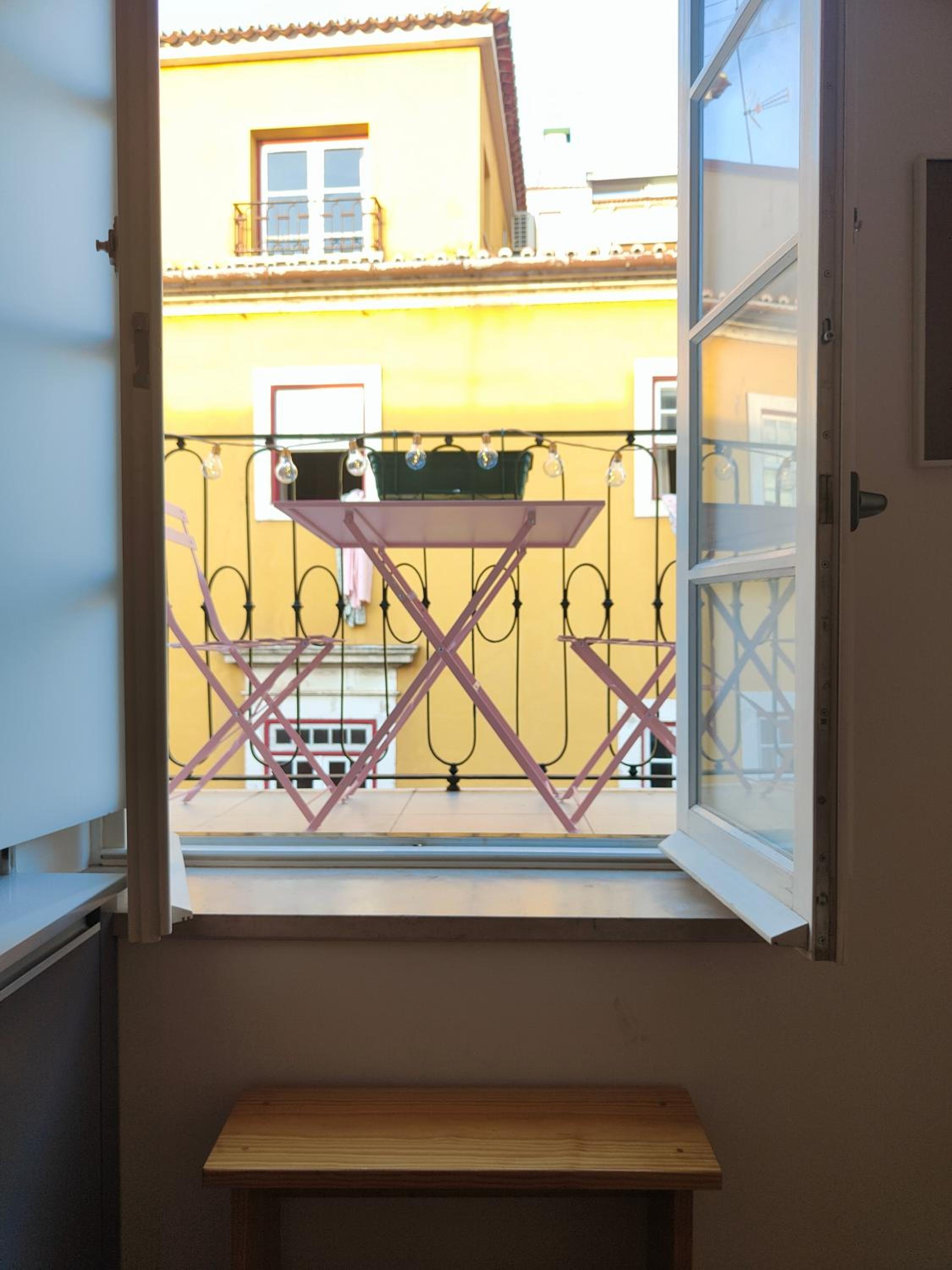 Coimbra Vacations - Rose Essence Aparment - Exceptional balcony - Property Image 9
