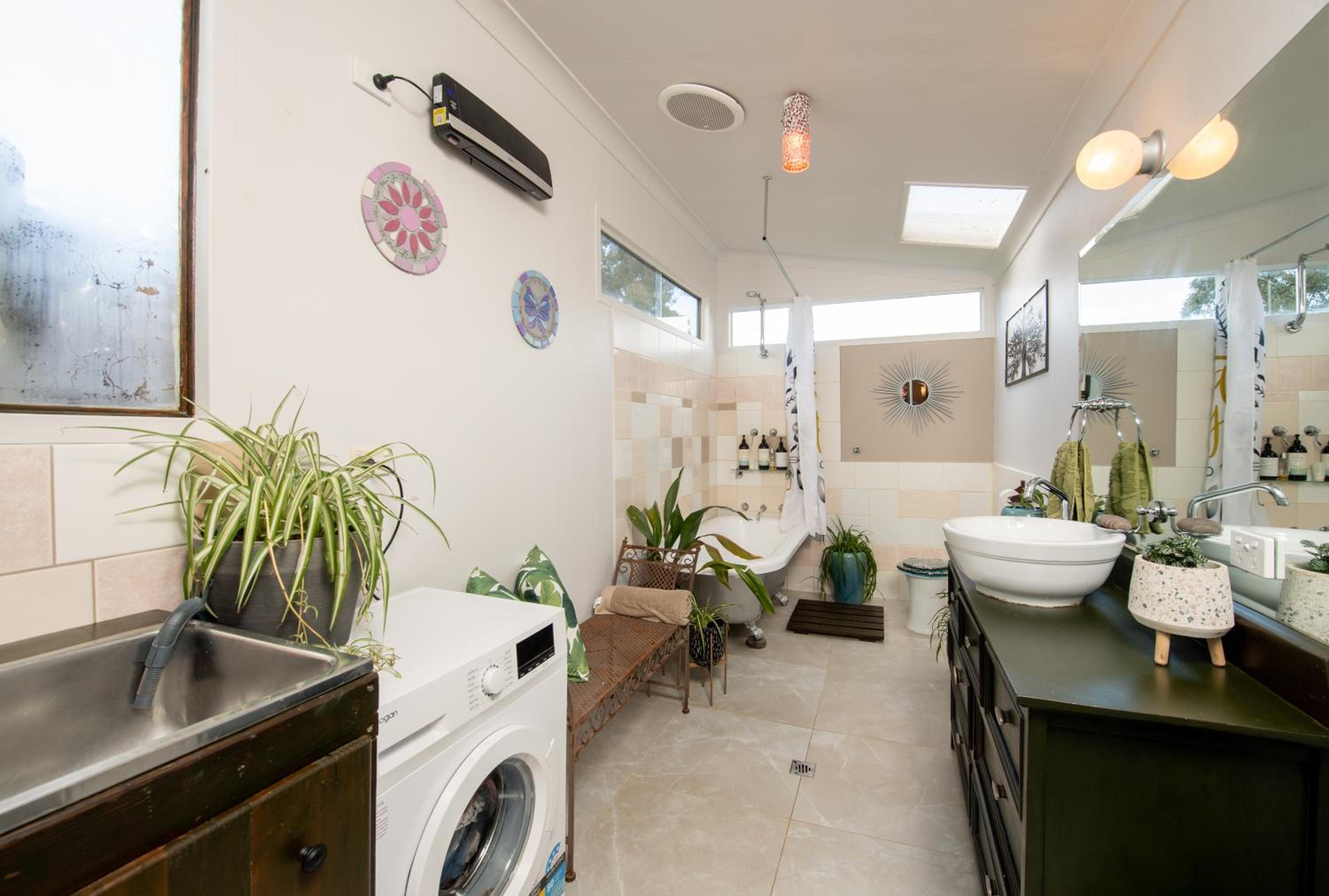 Delphi, Adelaide Hills Garden BnB
