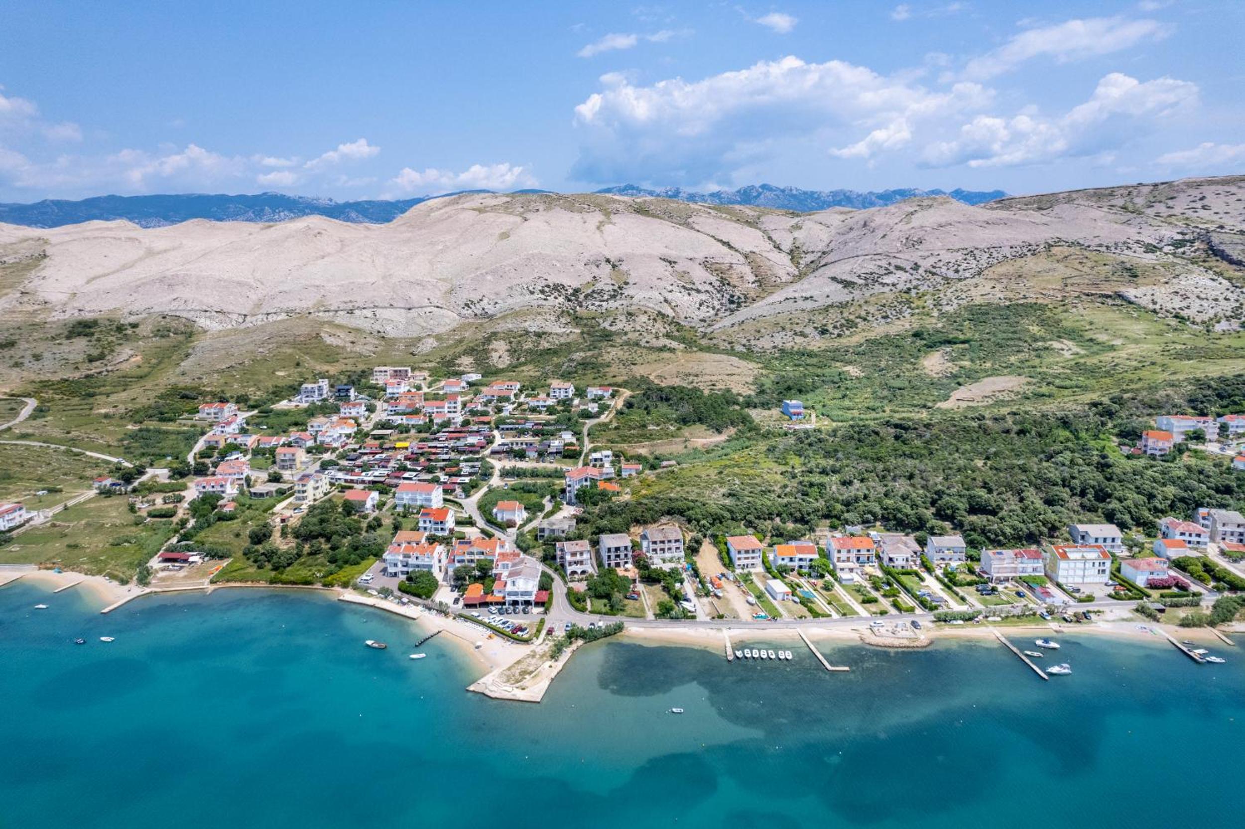 Villa Silencia 200 m do mora jacuzzi besplatni parking idealno za obitelj