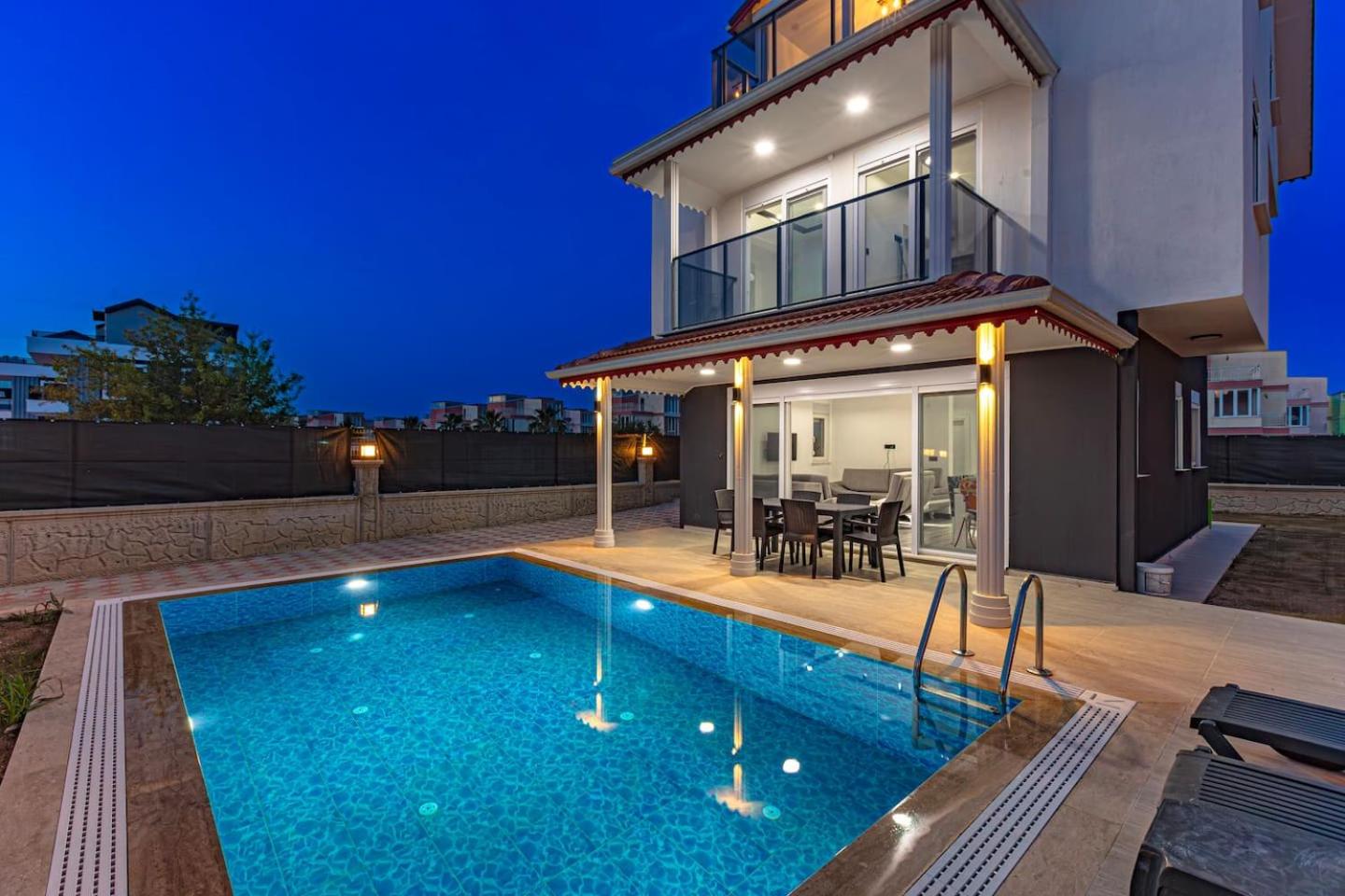 NEAR BY THE LAND OF LEGEND’S PRIVATE POOL VILLA SUN view 3