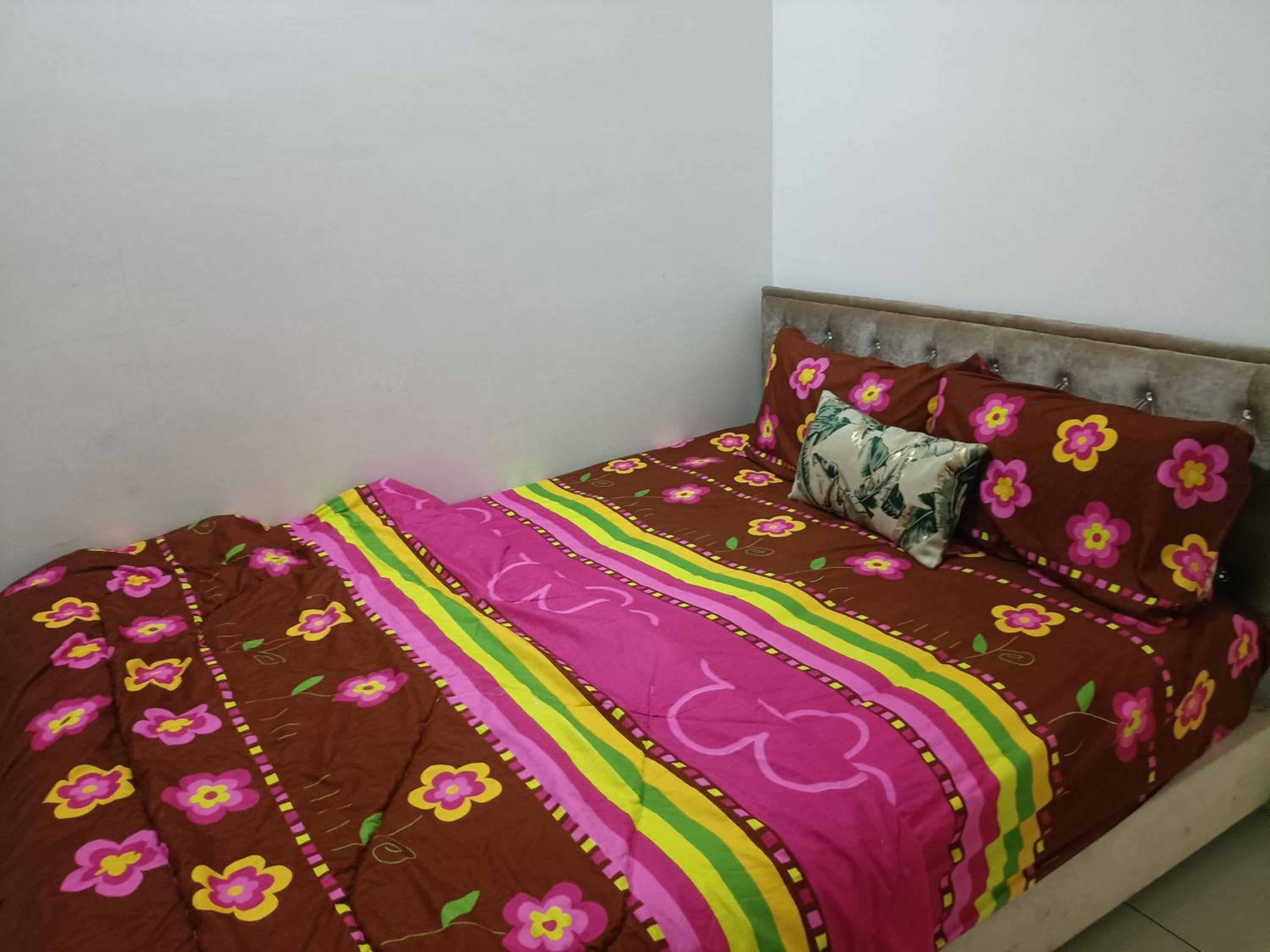 Cikta Homestay at Southville City Savanna Suite photo 5