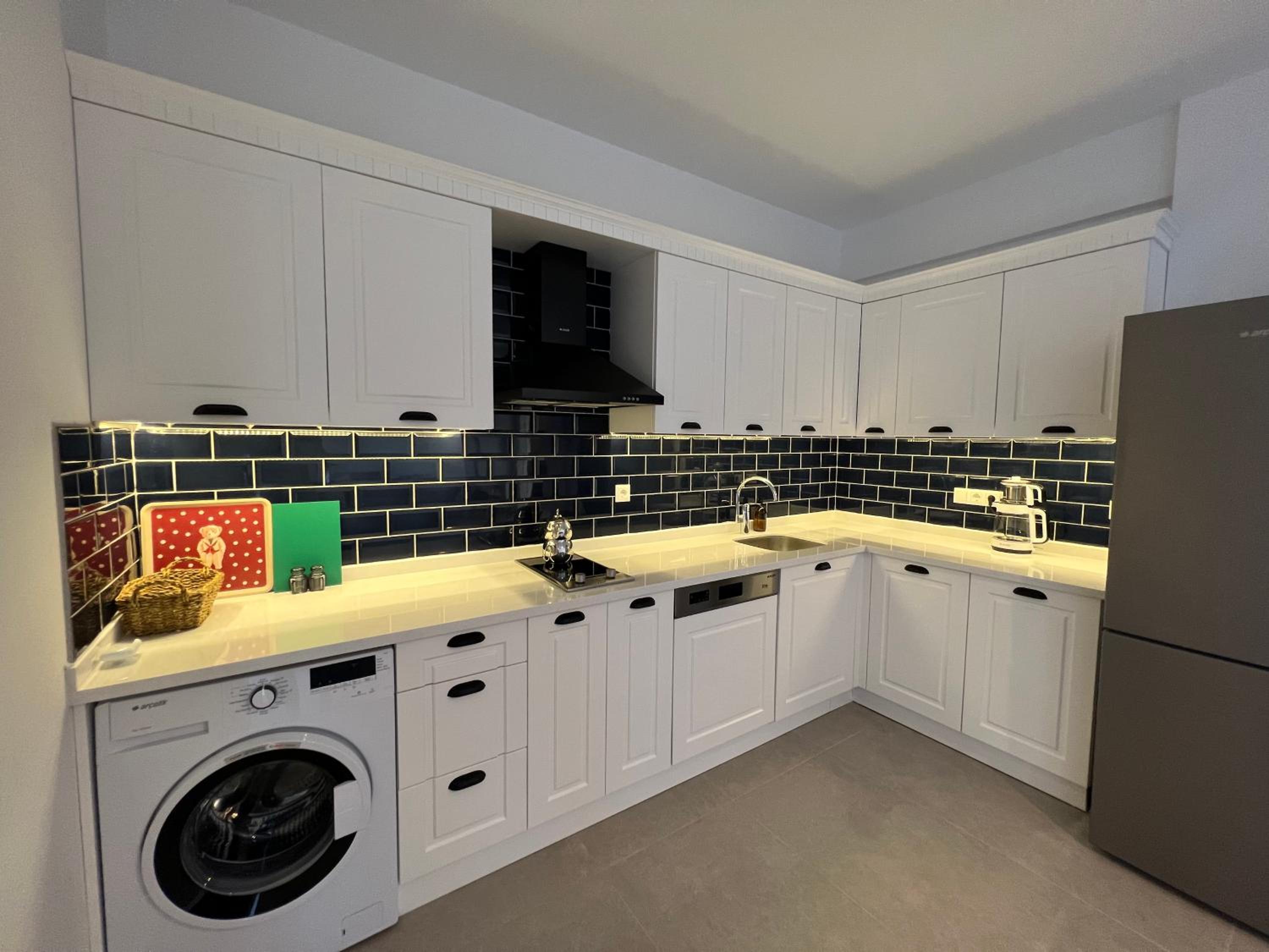 Freya Suite view 4