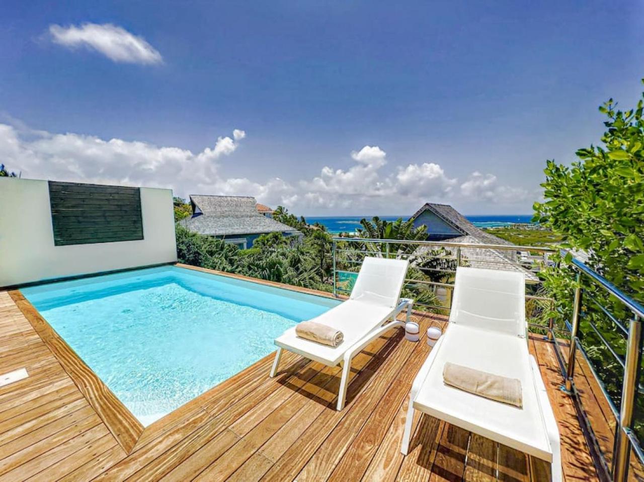 Villa Bleu Horizon with private pool overlooking Orient Bay view 5