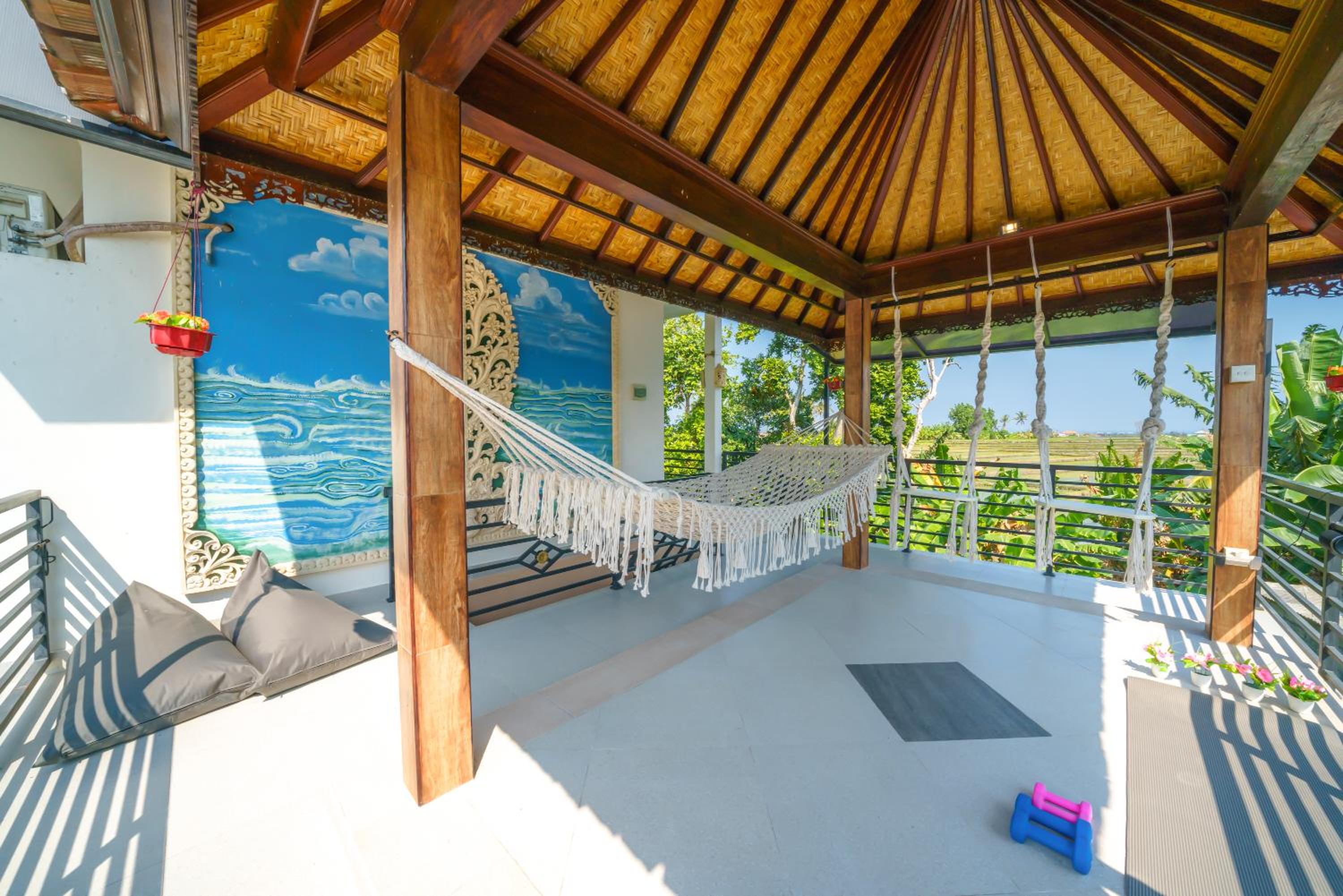 TropicalVibes 4BR RiceField, Ocean & Volcano view Canggu ! view 3