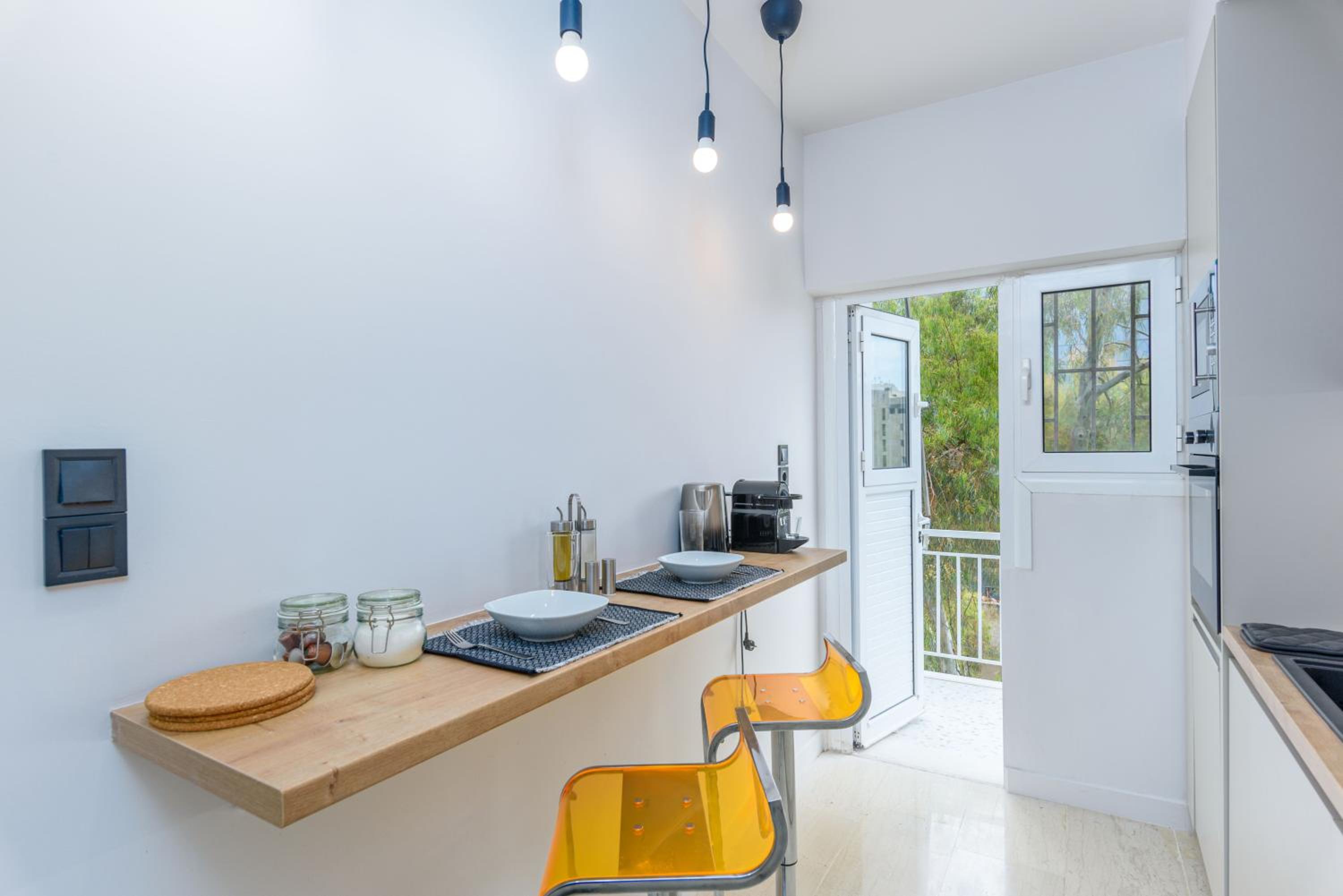Zeus 2-Bedroom Apartment in Athens