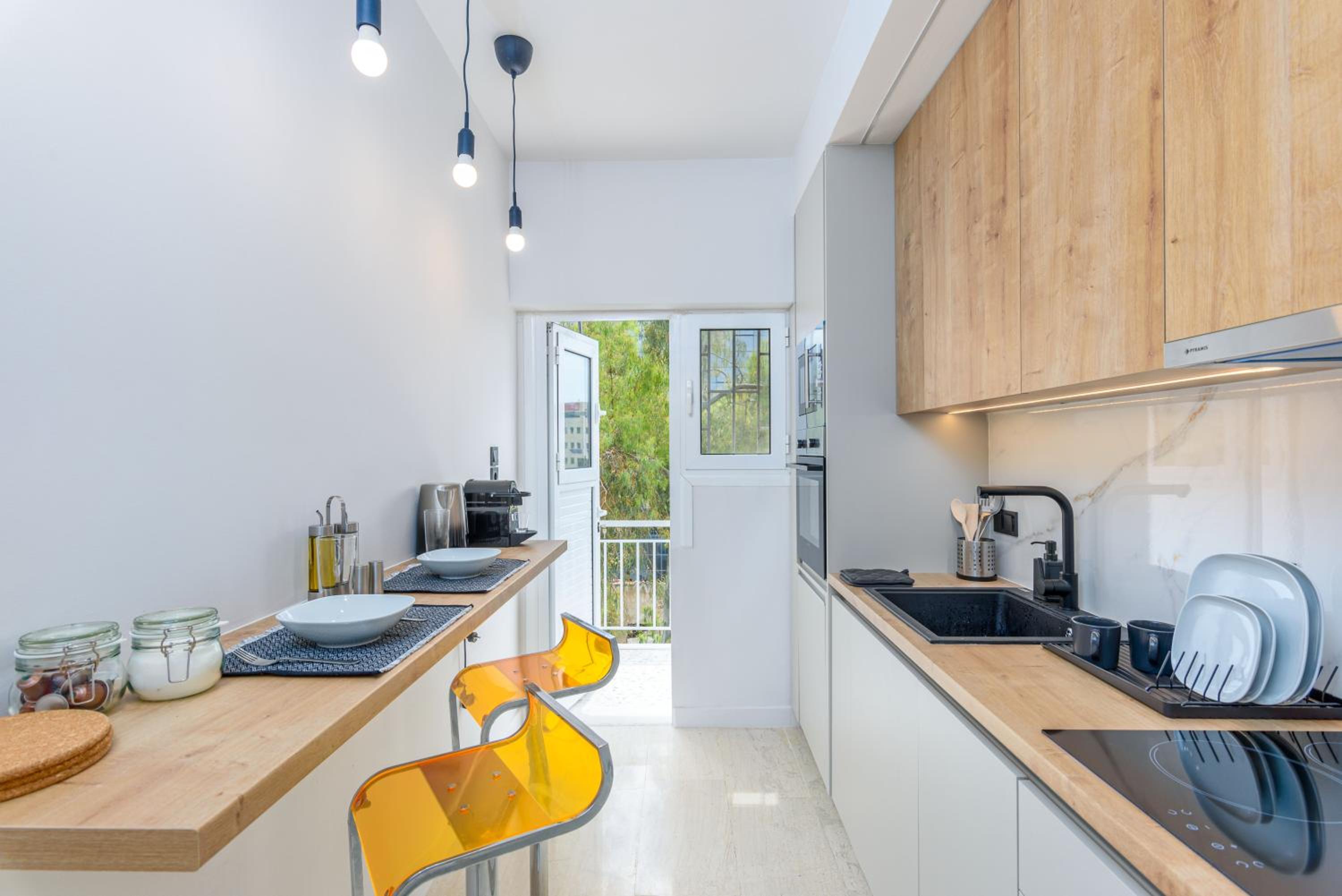 Zeus 2-Bedroom Apartment in Athens